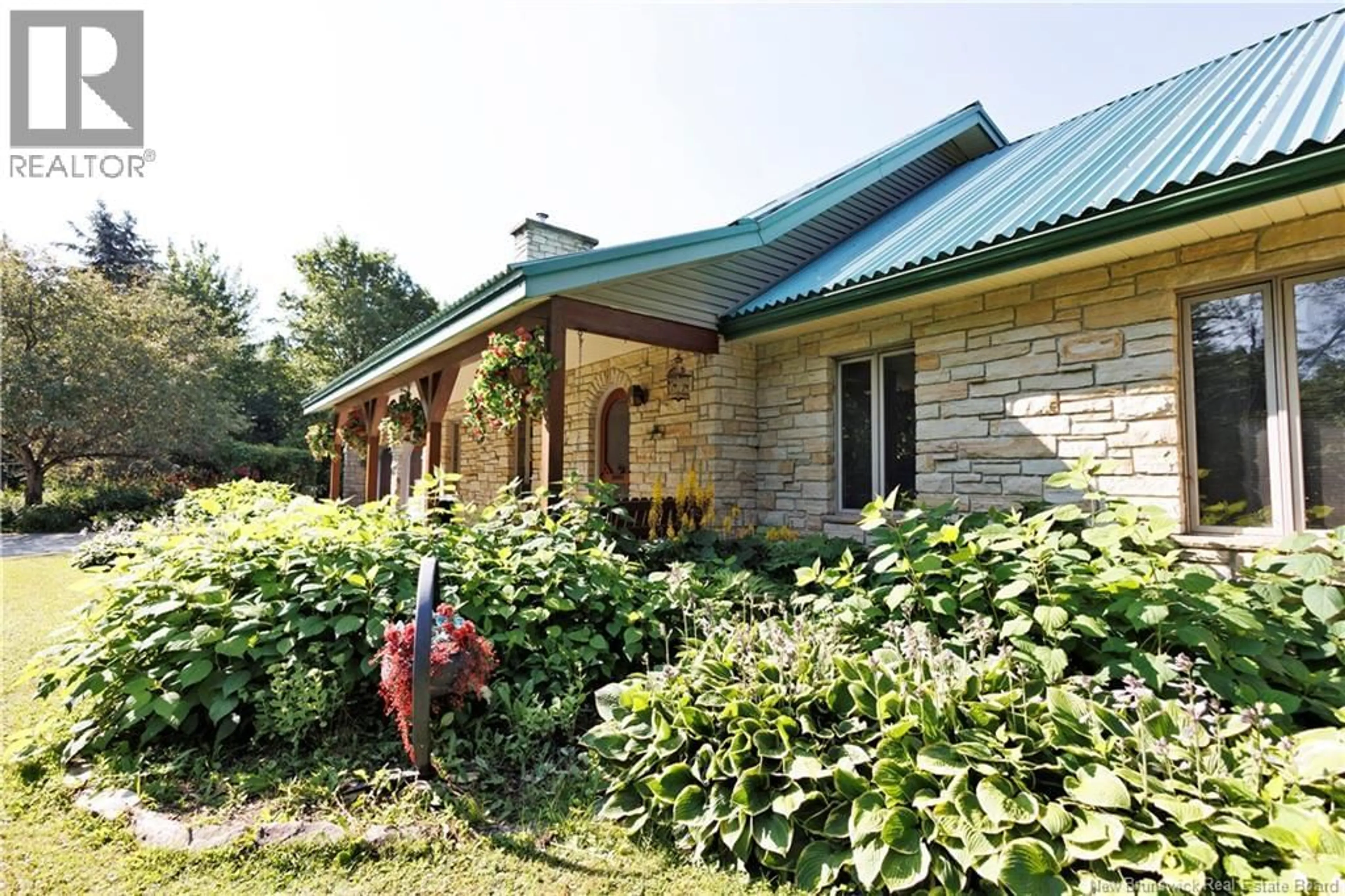 Patio, building for 212 SAINT-ANDRE ROAD, Saint-André New Brunswick E3Z3E9