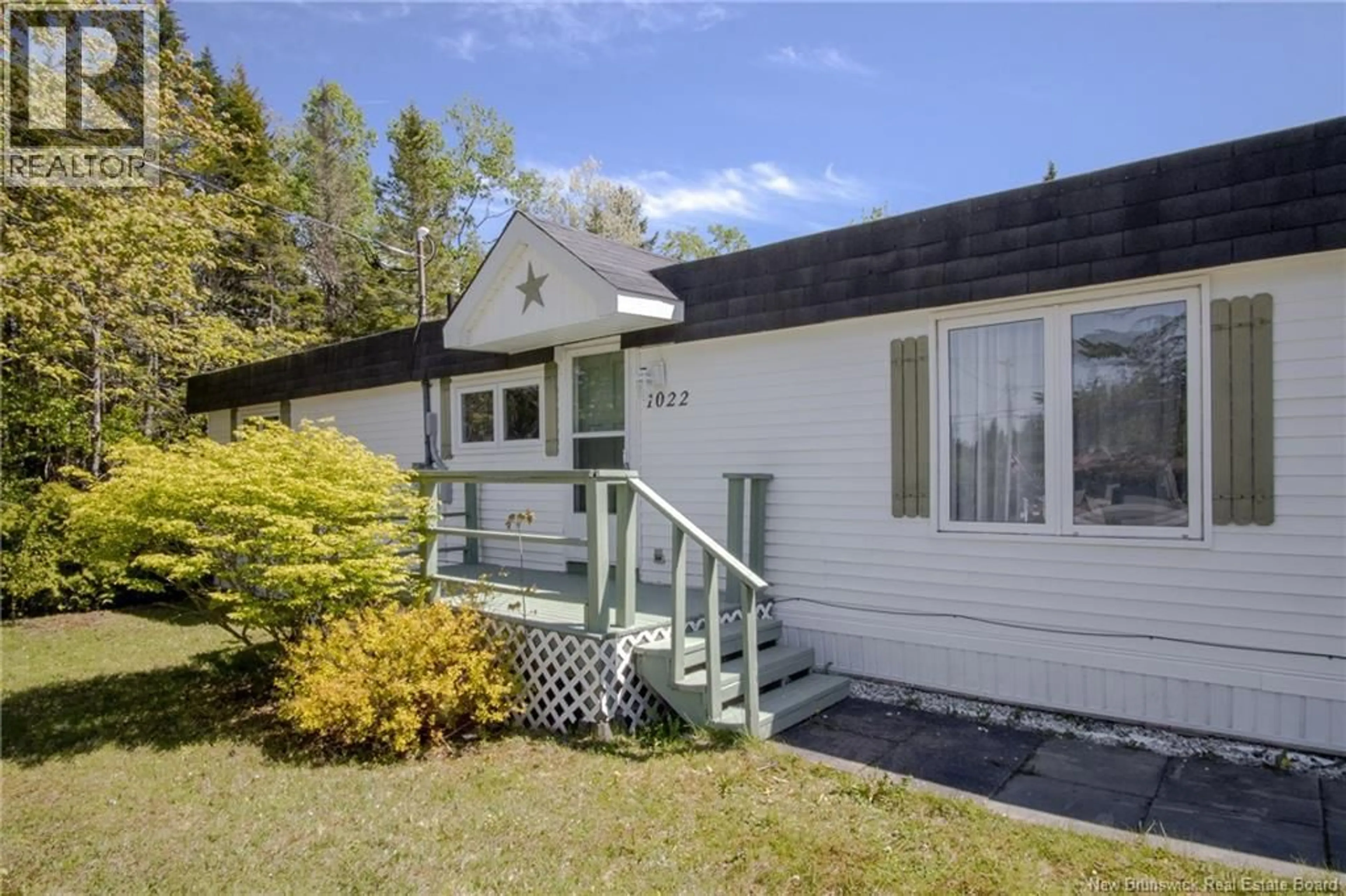 Home with vinyl exterior material, unknown for 1022 ROUTE 111, Rowley New Brunswick E2S2E5
