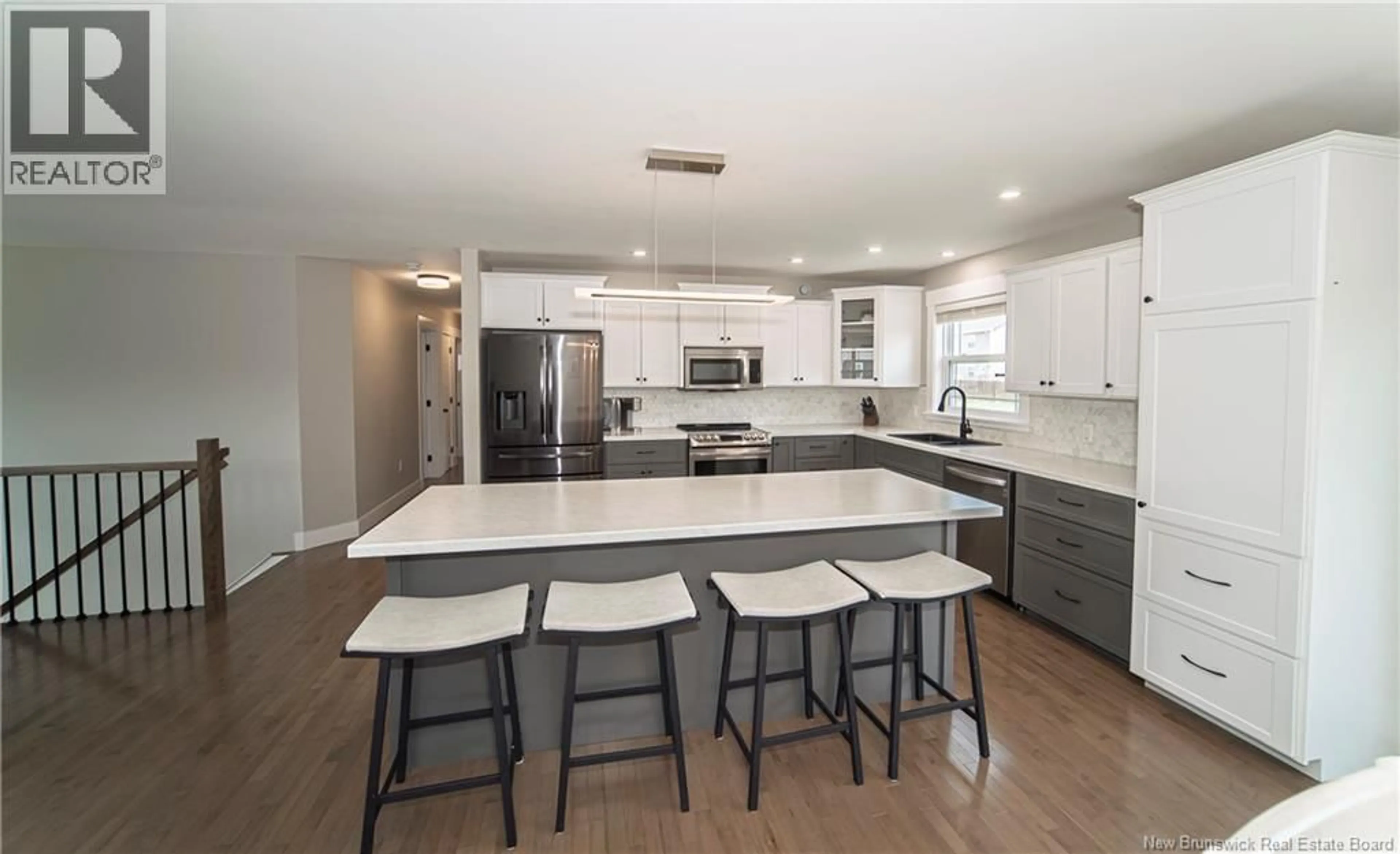 Open concept kitchen, ceramic/tile floor for 33 DOHERTY DRIVE, Oromocto New Brunswick E2V0M7