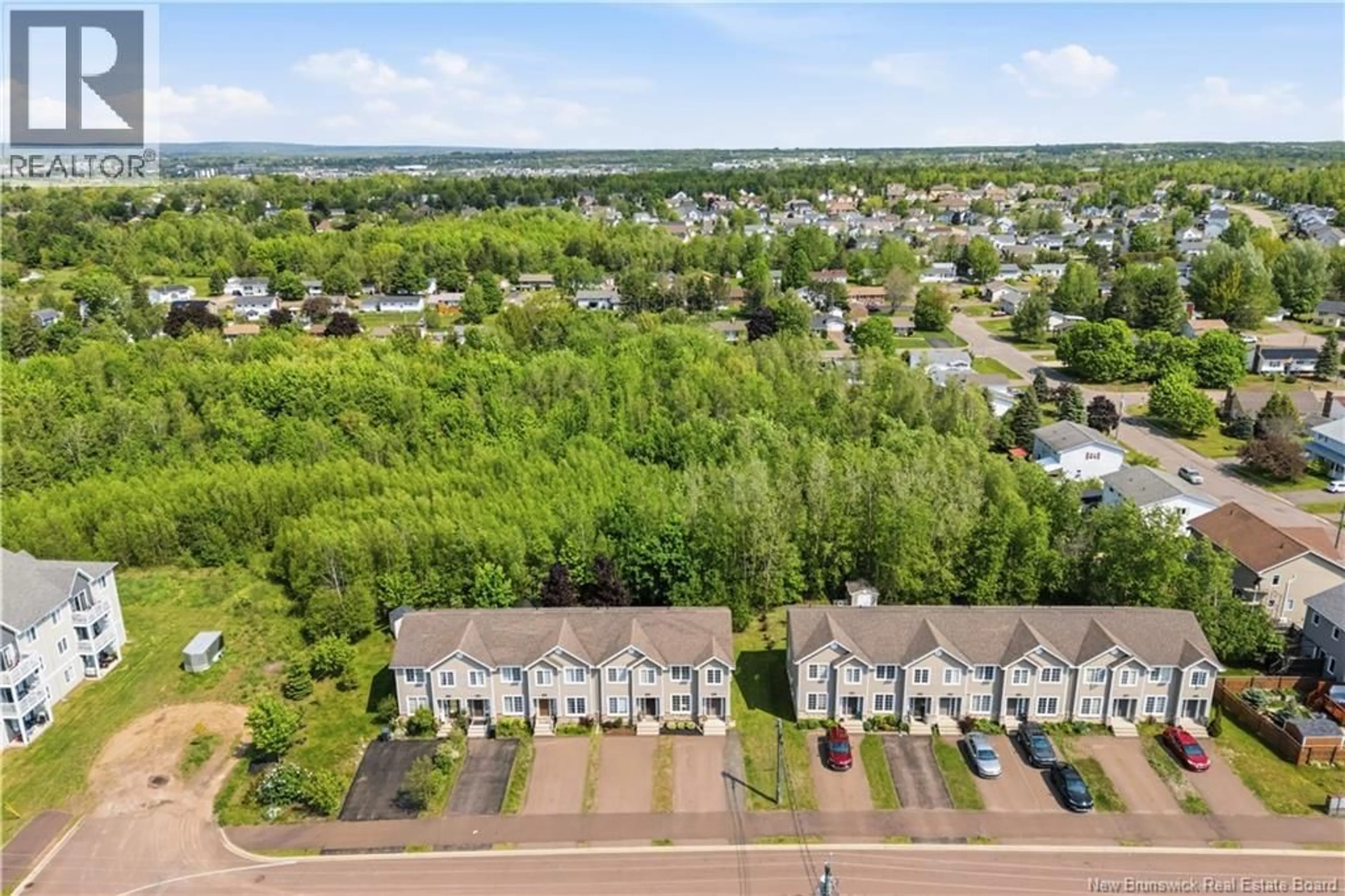 A pic from outside/outdoor area/front of a property/back of a property/a pic from drone, unknown for 35 OXIARD STREET, Dieppe New Brunswick E1A6A6