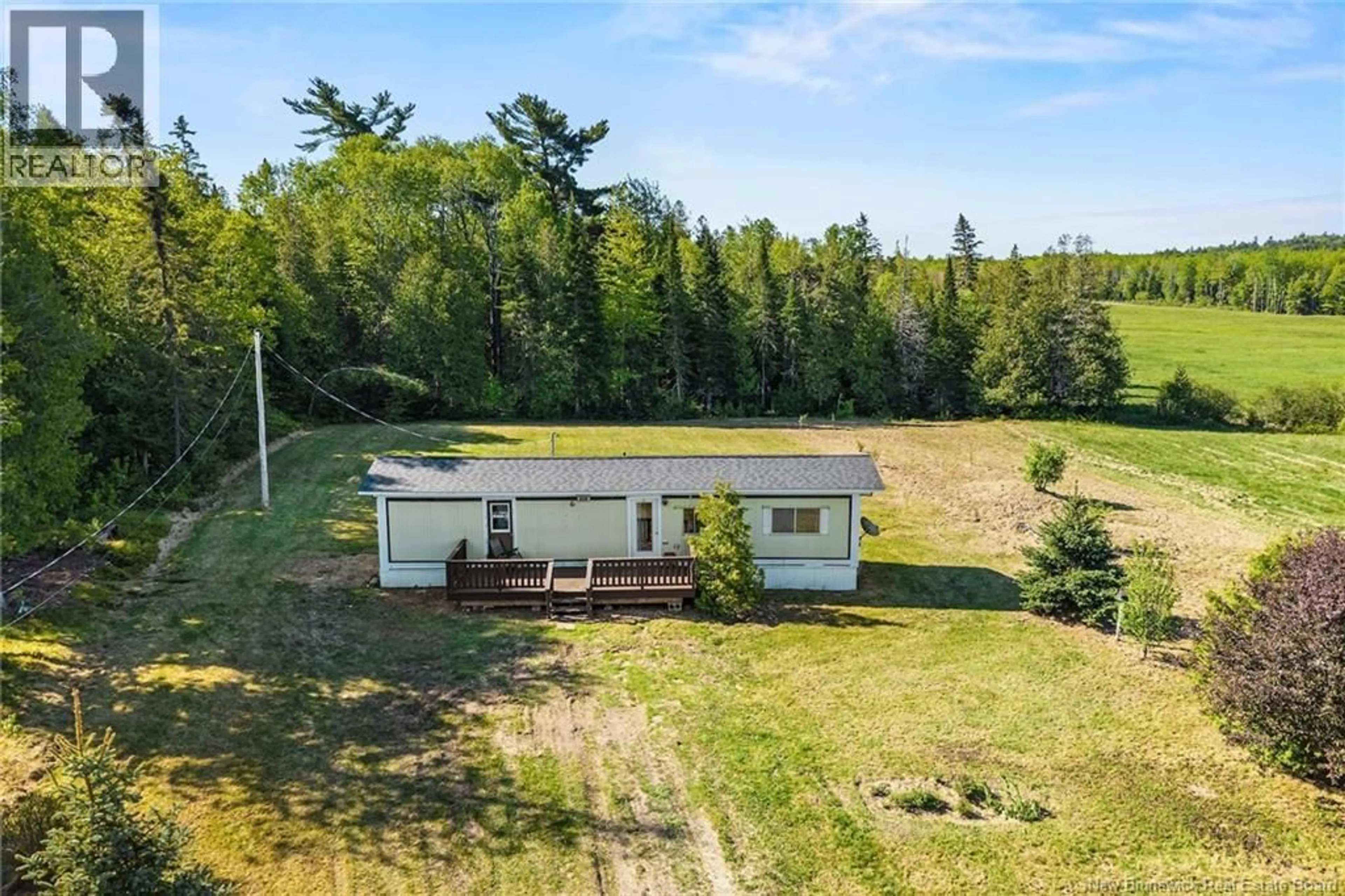 A pic from outside/outdoor area/front of a property/back of a property/a pic from drone, unknown for 236 CUMBERLAND BAY SOUTH ROAD, Cumberland Bay New Brunswick E4A3E1