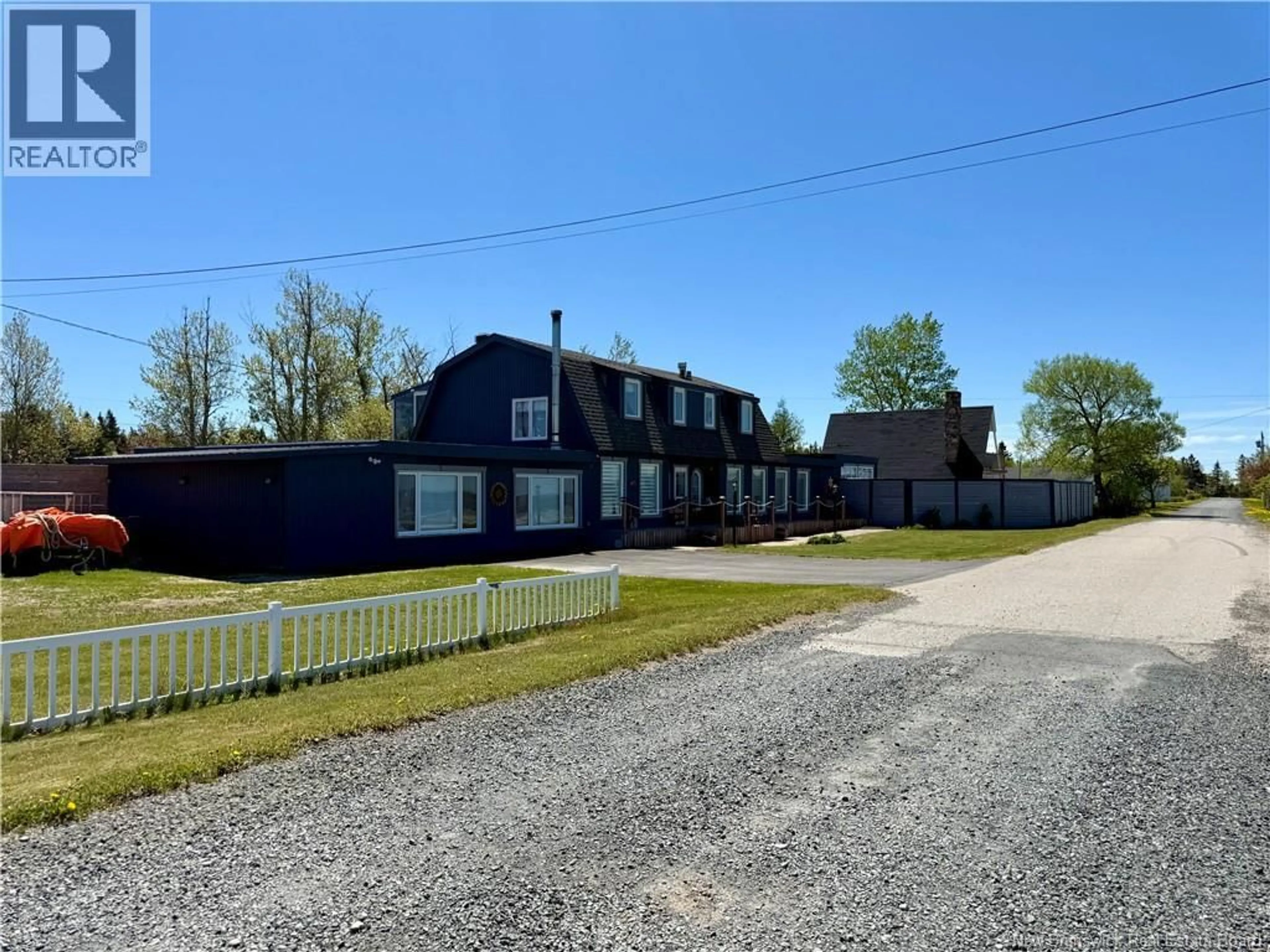 A pic from outside/outdoor area/front of a property/back of a property/a pic from drone, street for 50 ALLÉE LOUISA ALLÉE, Pointe-Brûlée New Brunswick E8S2V3