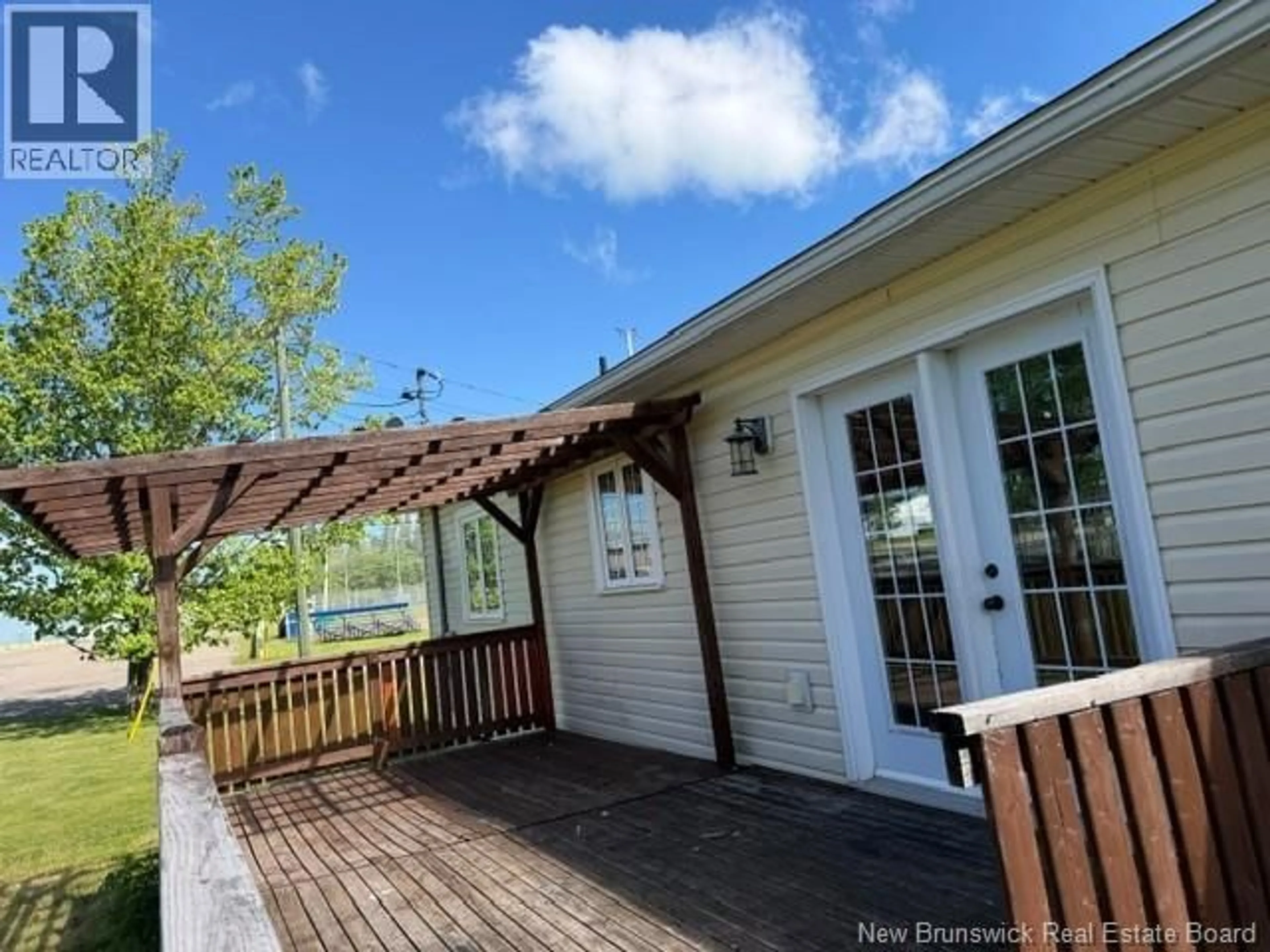 Patio, water/lake/river/ocean view for 1 WOODLAND AVENUE, Petitcodiac New Brunswick E4Z4X4