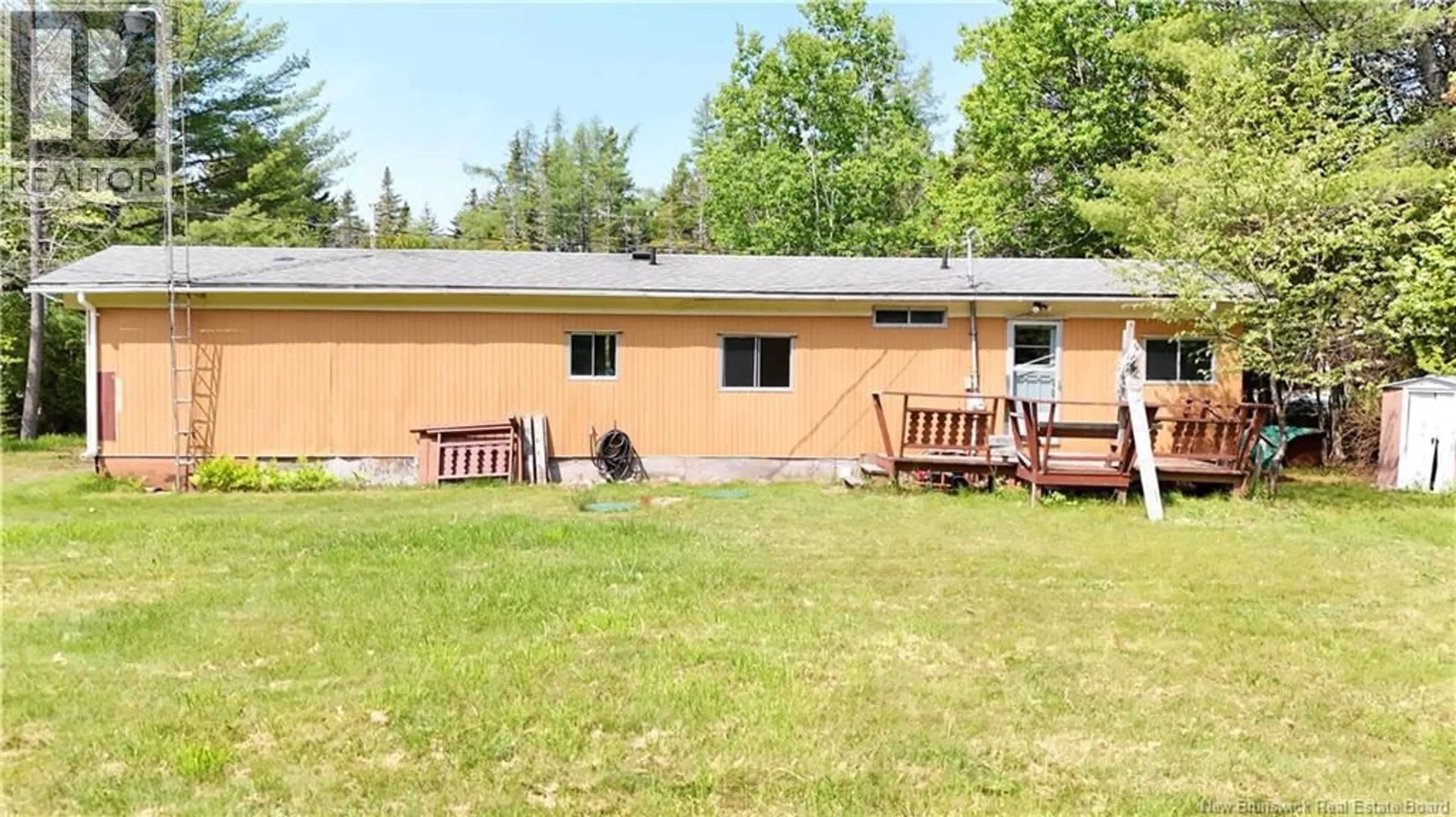 Patio, unknown for 15 MARGARET CRESCENT, Lepreau New Brunswick E5J2M5