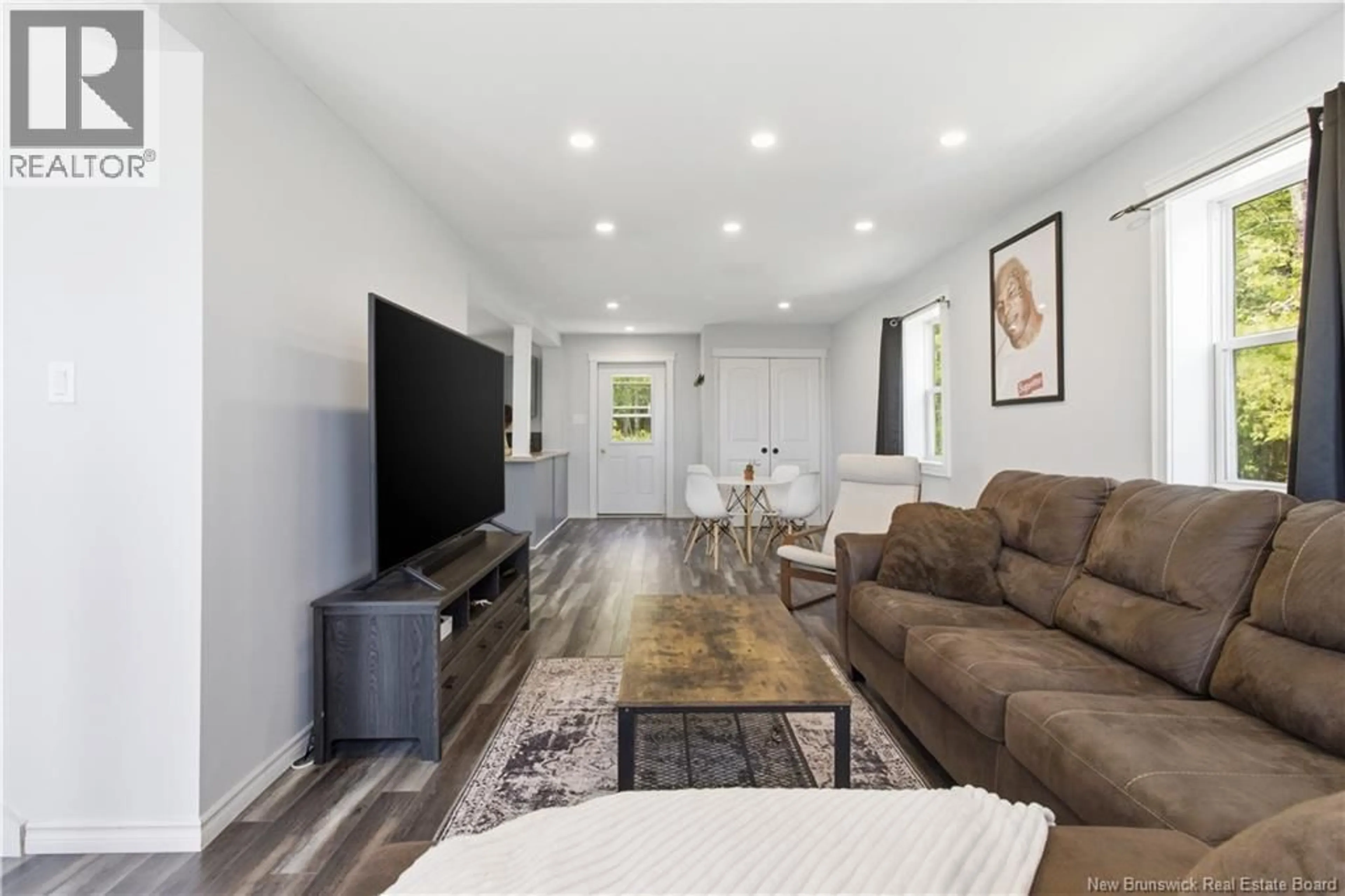 Living room with furniture, unknown for 6530 ROUTE 101, Hoyt New Brunswick E5L2A9