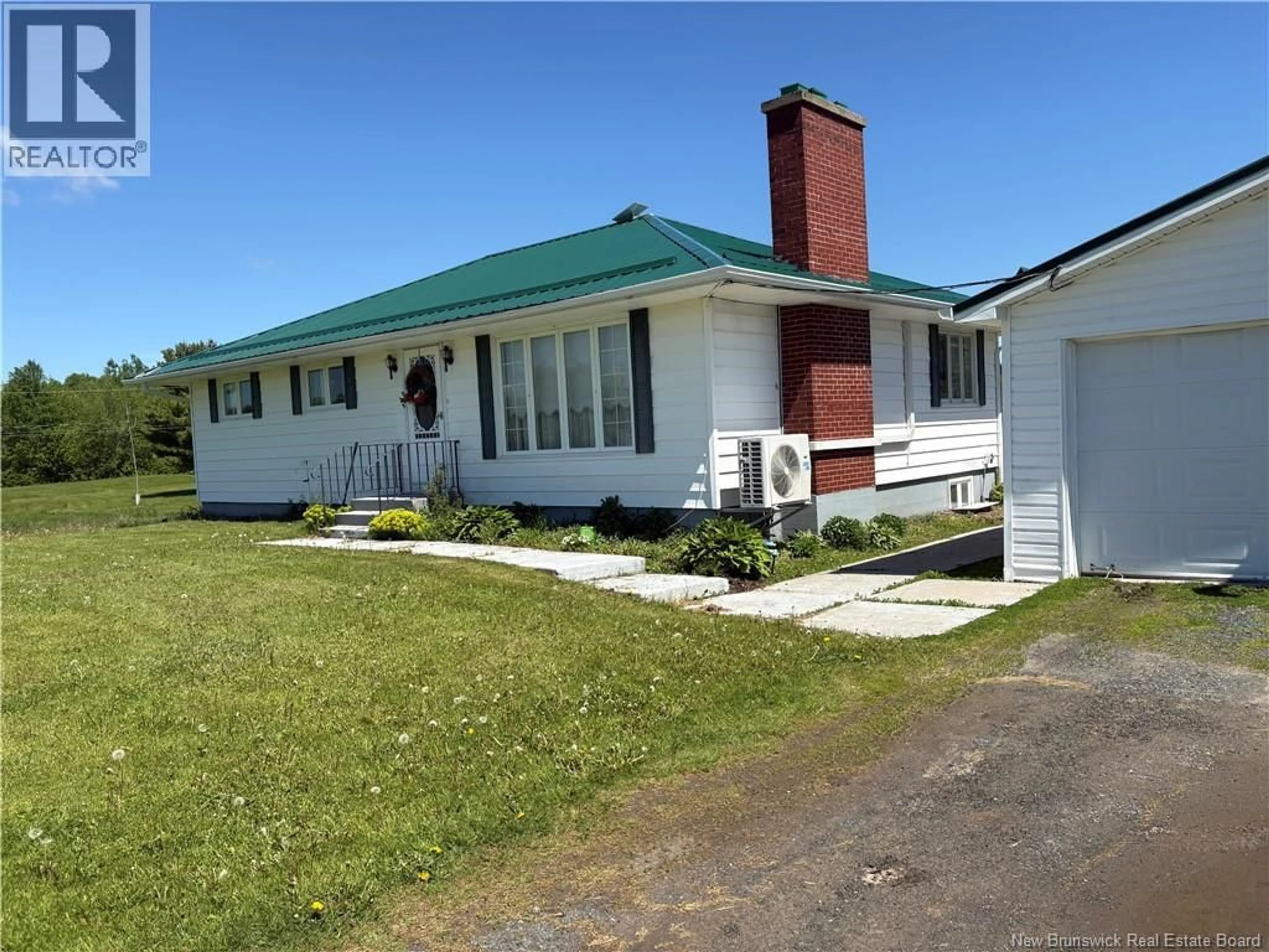 A pic from outside/outdoor area/front of a property/back of a property/a pic from drone, building for 14 O'DONNELL, Glenwood New Brunswick E1N5H8