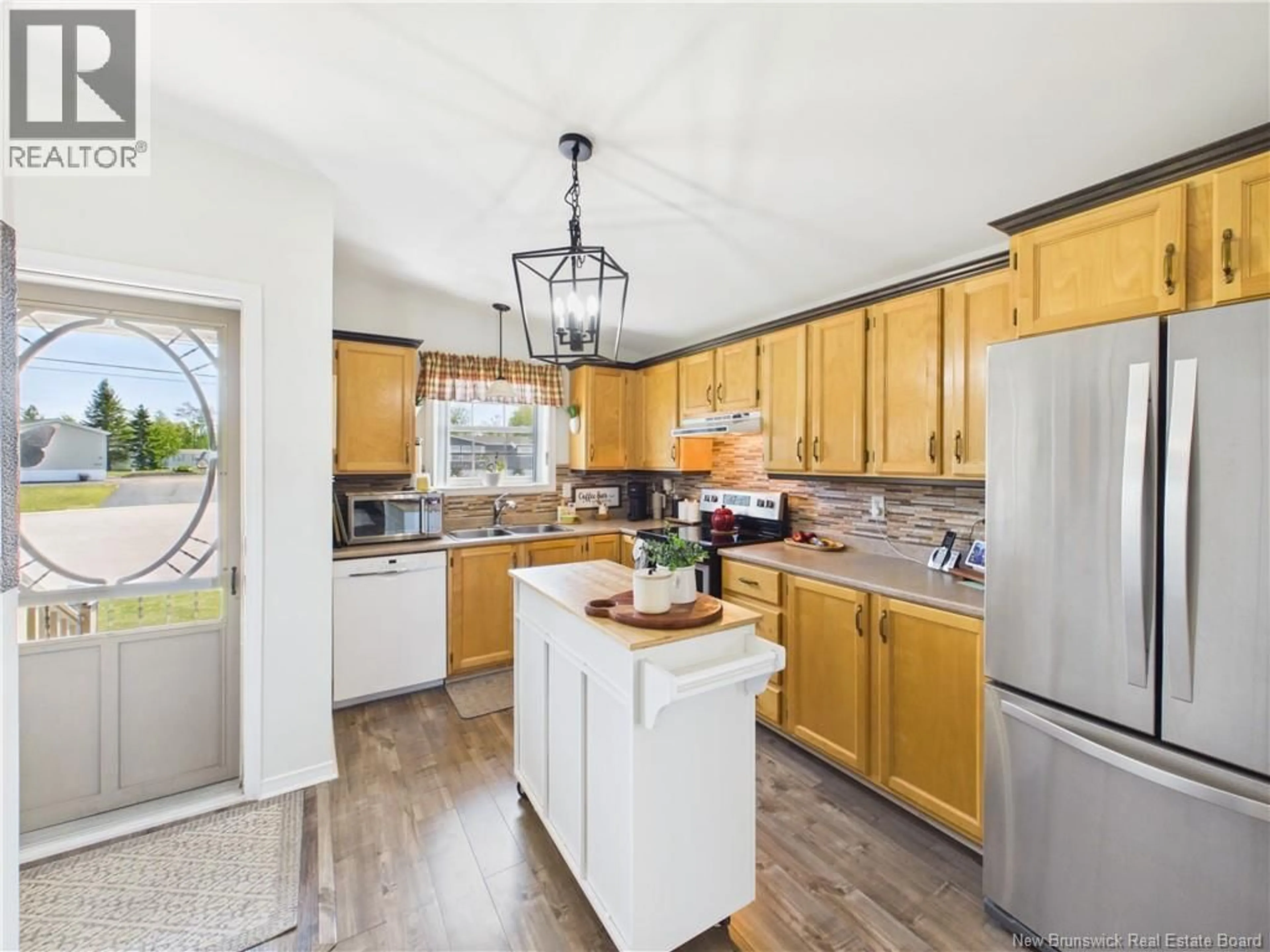 Open concept kitchen, unknown for 40 RICHIBUCTOU LANE, Dieppe New Brunswick E1A7N1