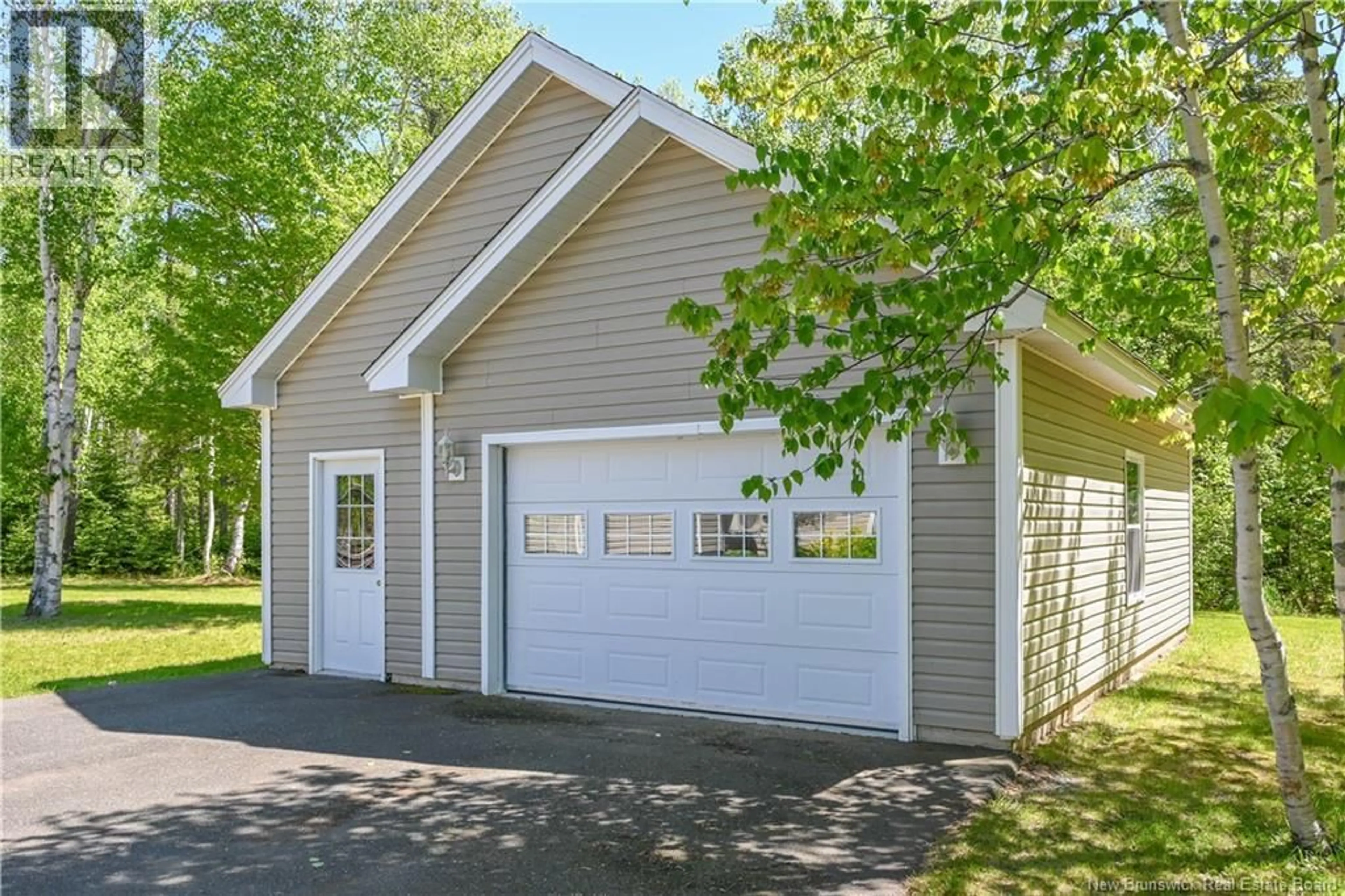 Indoor garage for 374 DU BICENTENAIRE STREET, Bertrand New Brunswick E1W1G4