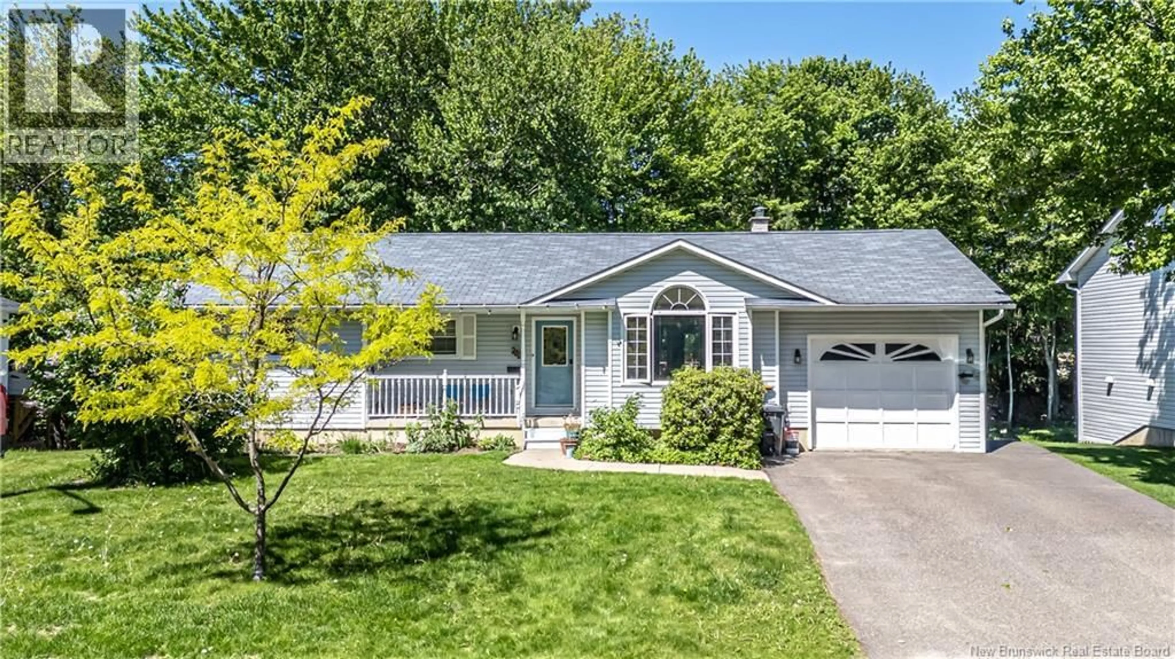 Home with vinyl exterior material, street for 22 ROSE COURT, Fredericton New Brunswick E3A5T9
