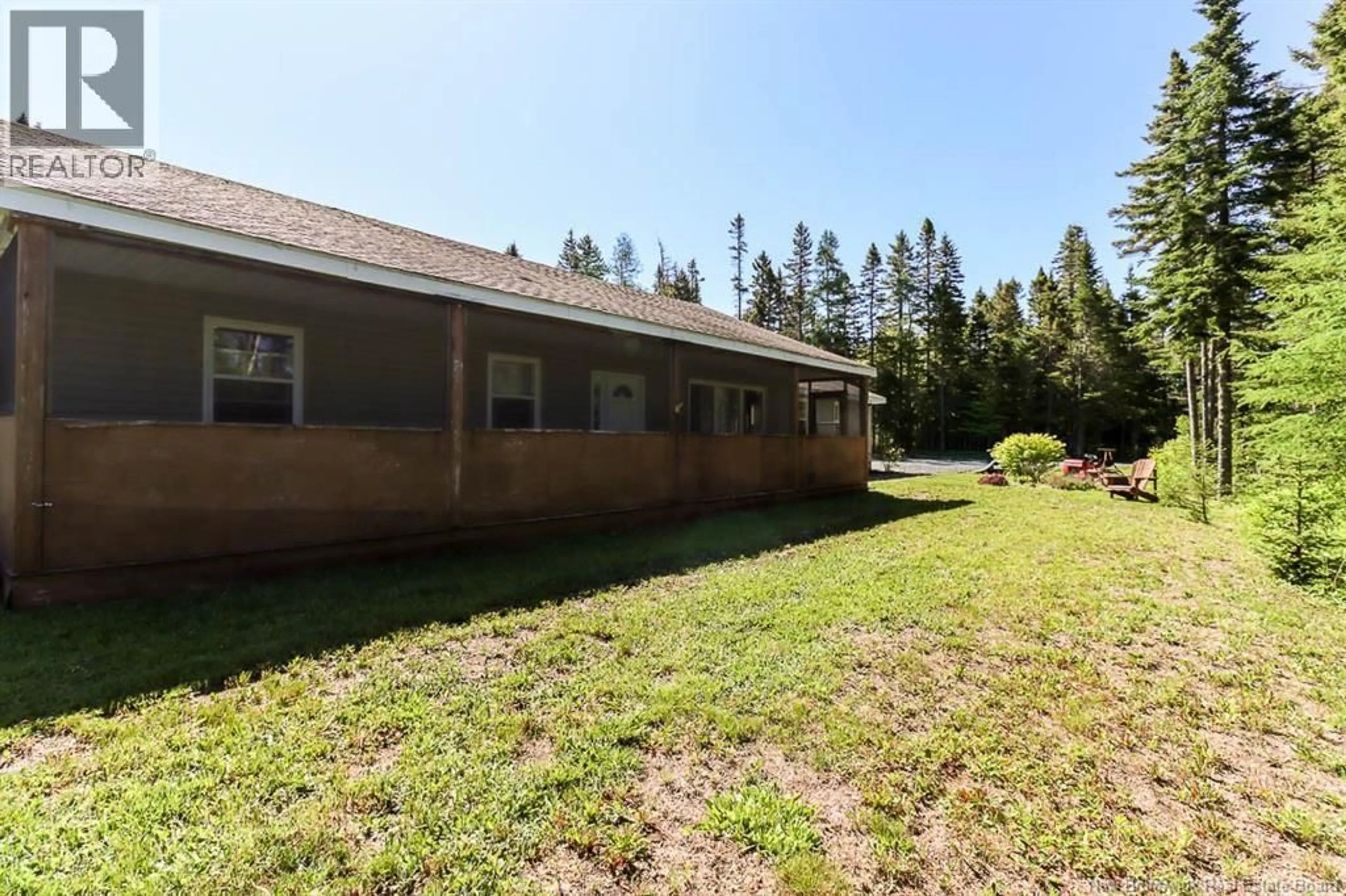 Patio, unknown for 102 WETMORE CREEK ROAD, Musquash New Brunswick E5J2L4