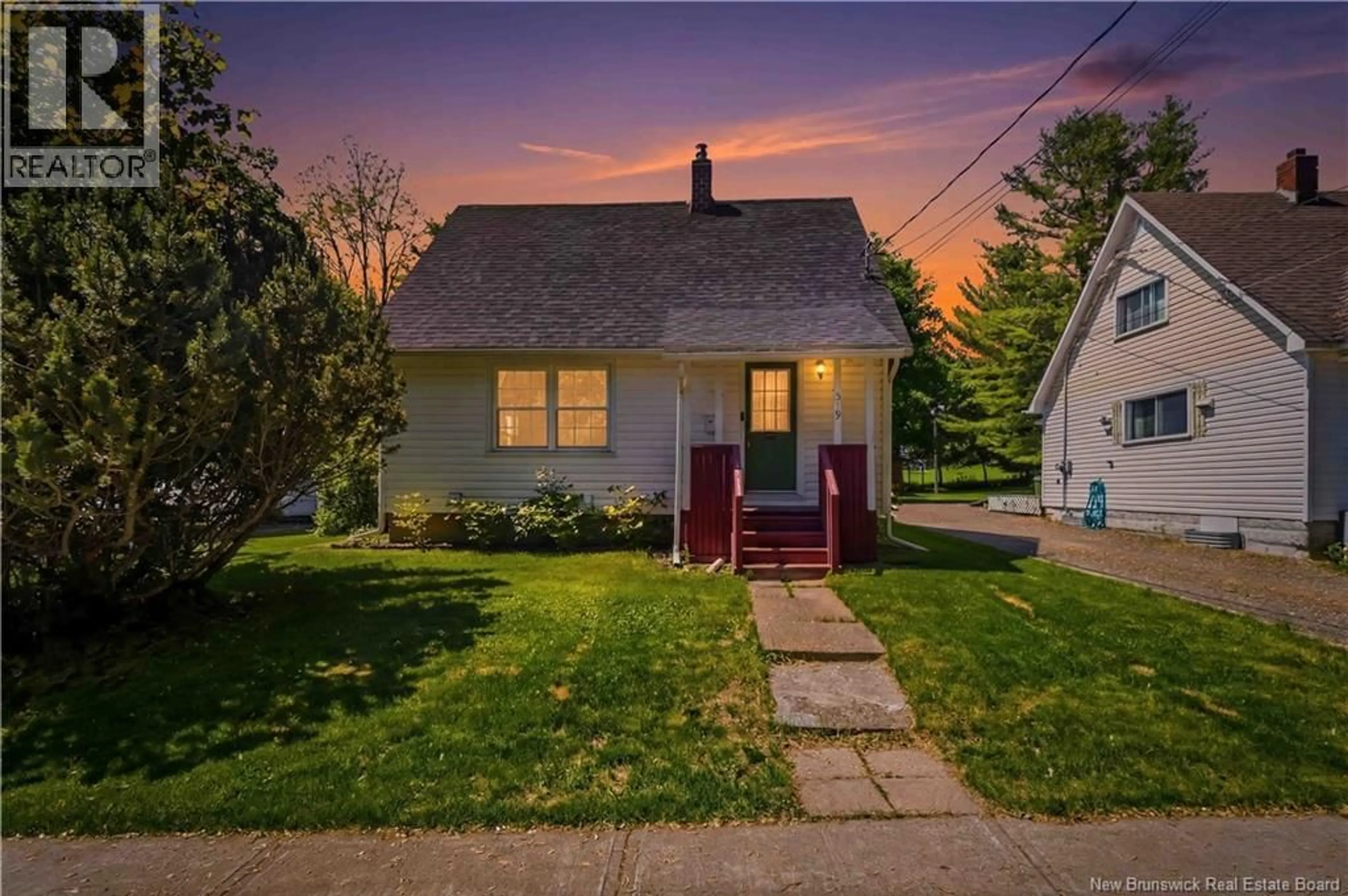 Unknown for 319 FORBES STREET, Fredericton New Brunswick E3A2Y1