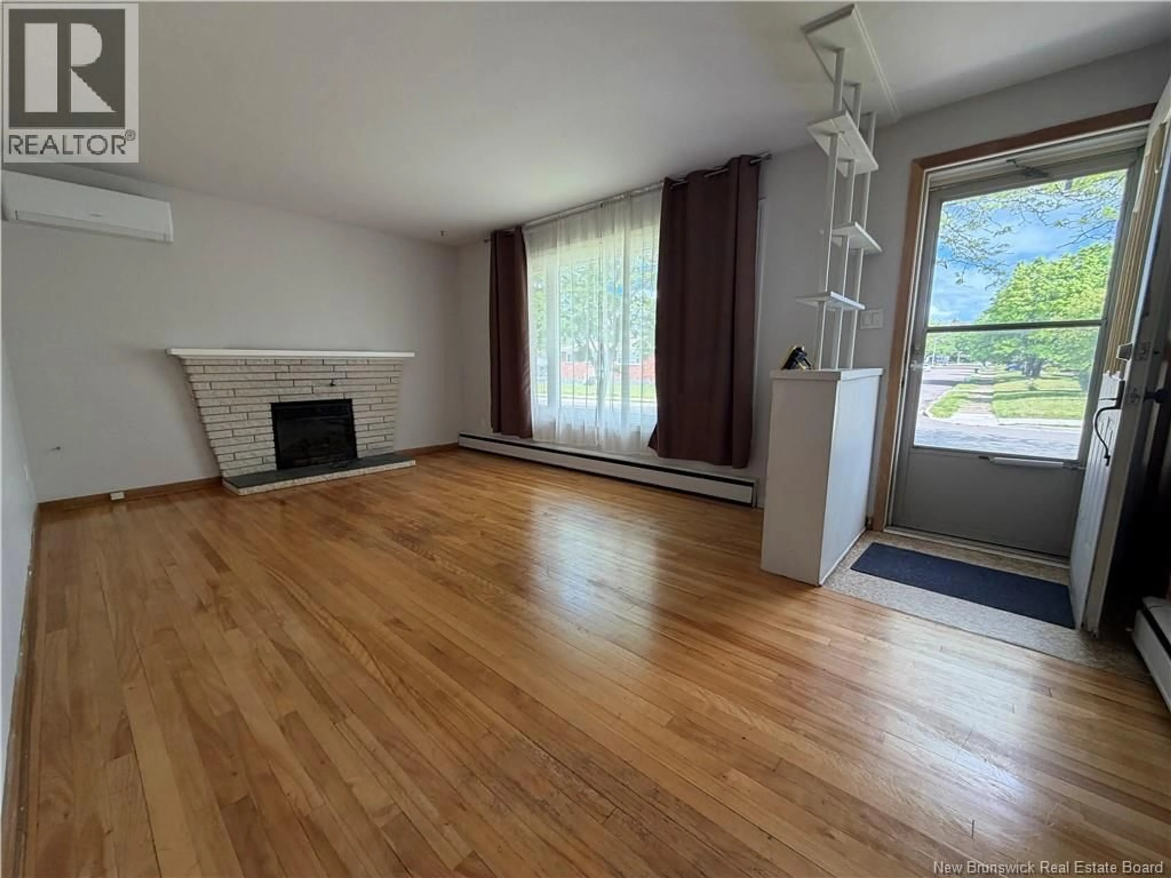 A pic of a room for 20 DANFORTH STREET, Moncton New Brunswick E1C3X7