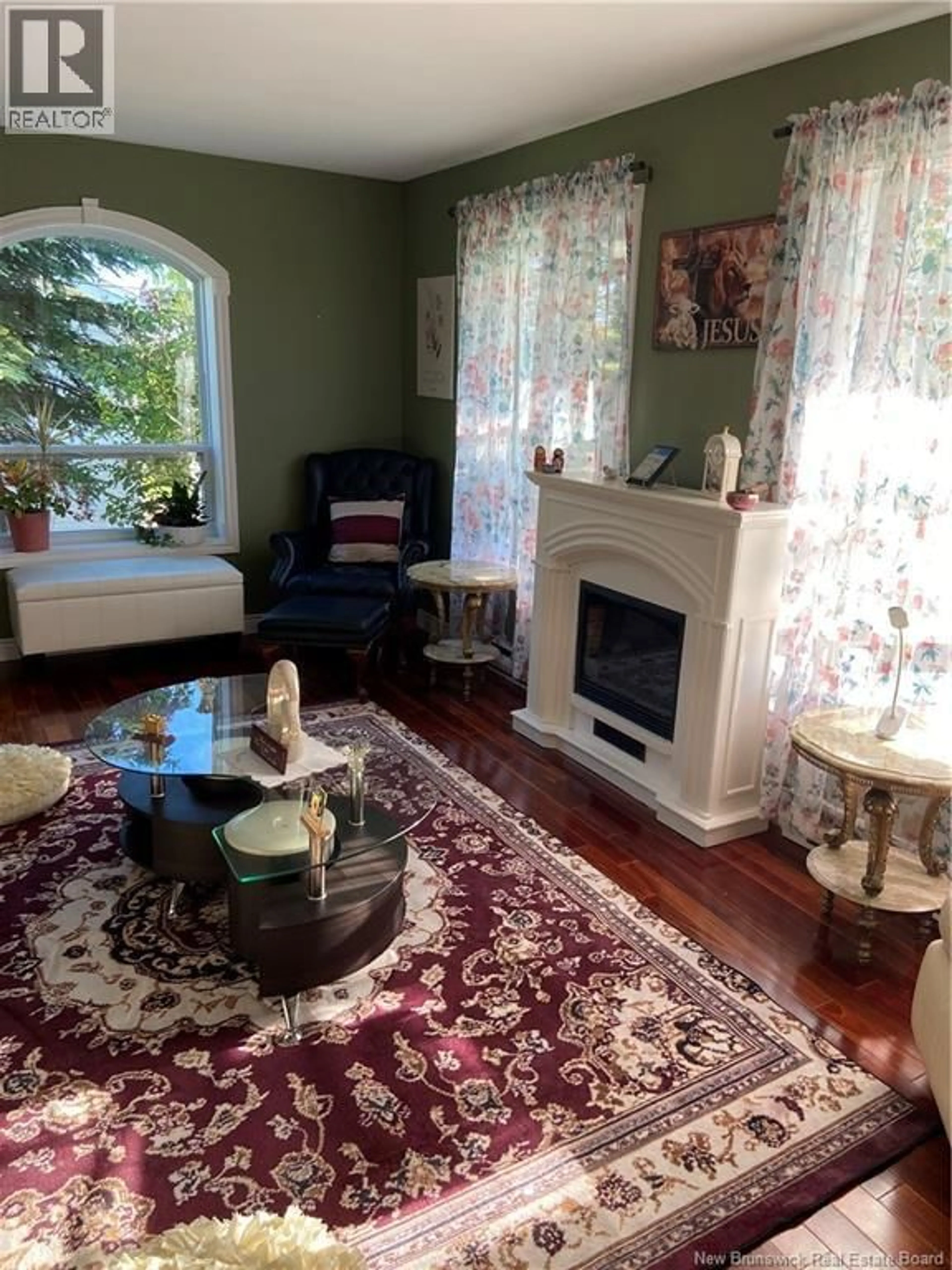 Living room with furniture, unknown for 108 WINCHESTER DRIVE, Quispamsis New Brunswick E2E2V2