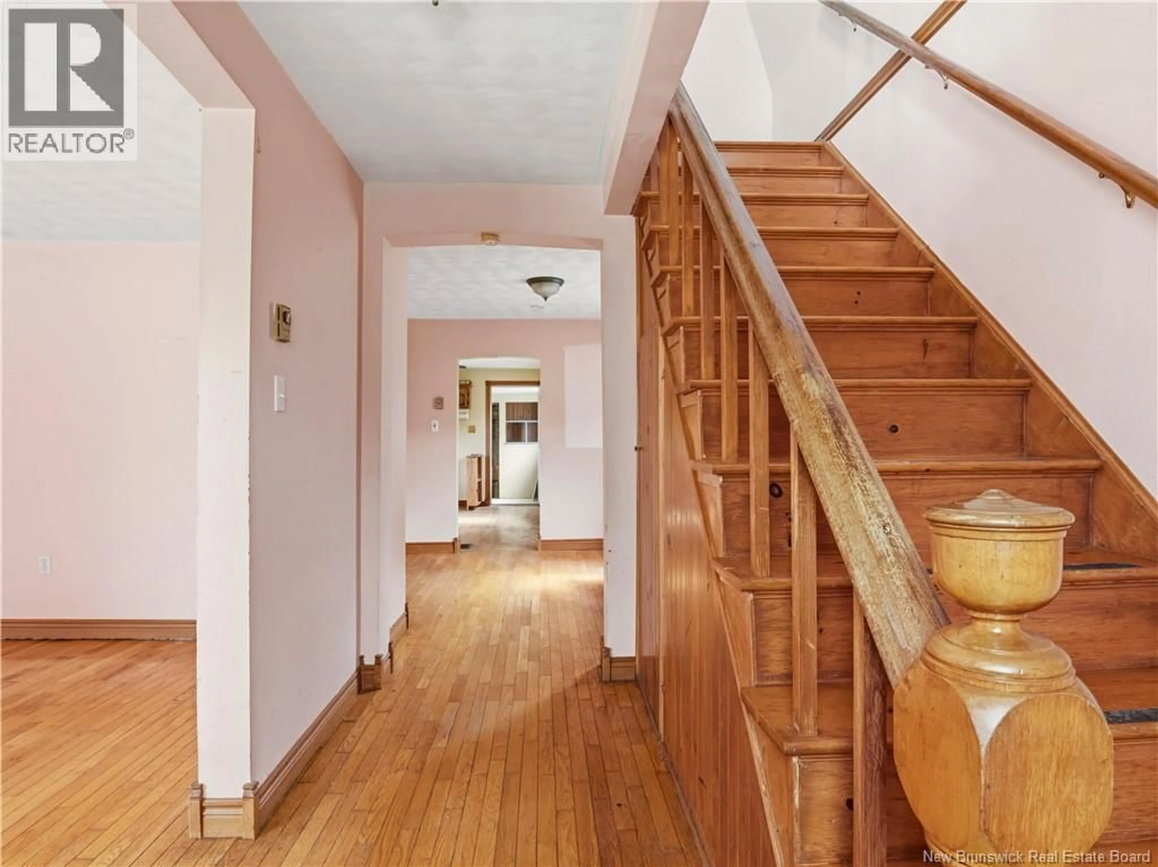 Indoor foyer for 12 COURT STREET, Richibucto New Brunswick E4W3Y2