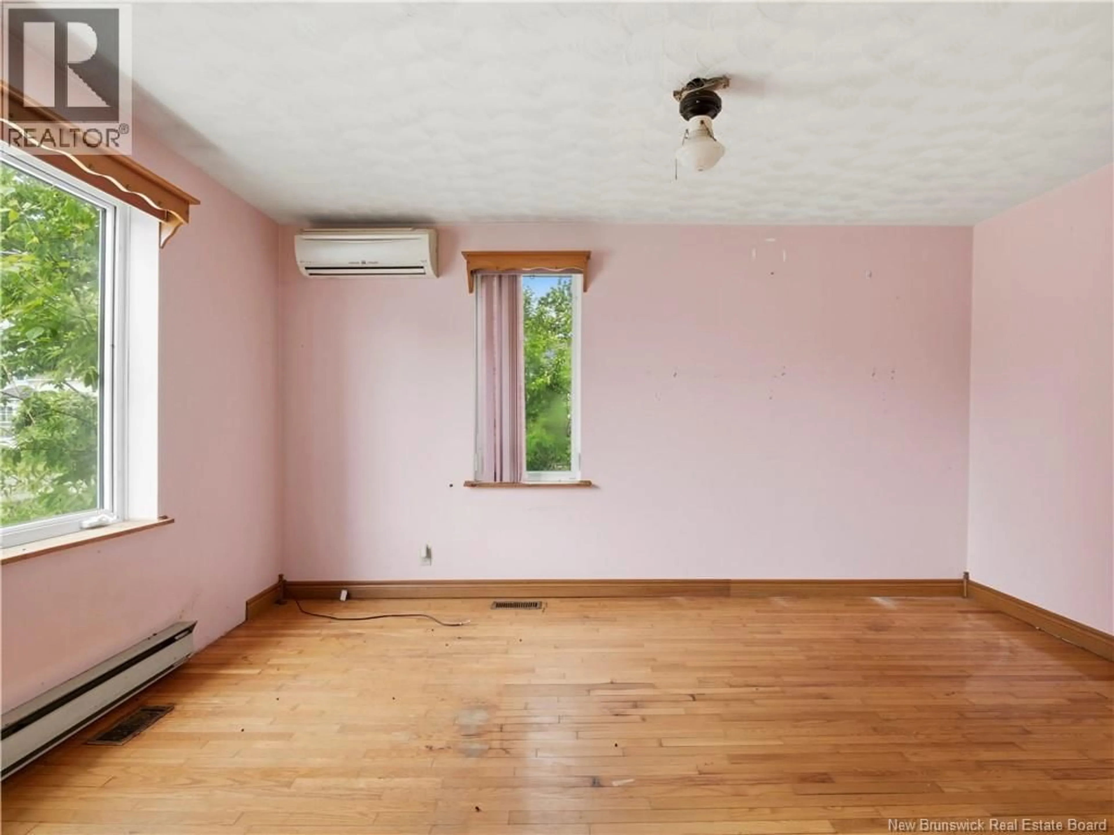 A pic of a room for 12 COURT STREET, Richibucto New Brunswick E4W3Y2