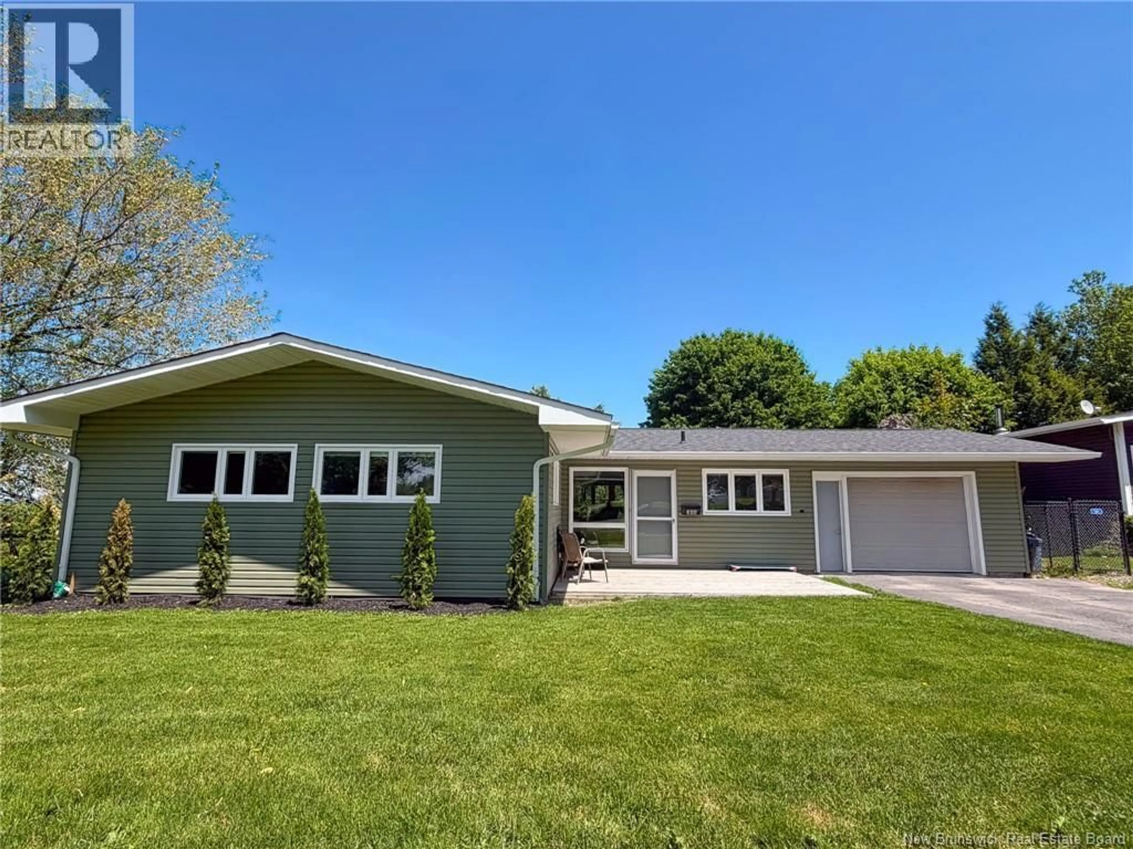 Home with vinyl exterior material, unknown for 346 GILMOUR STREET, Oromocto New Brunswick E3V1E6