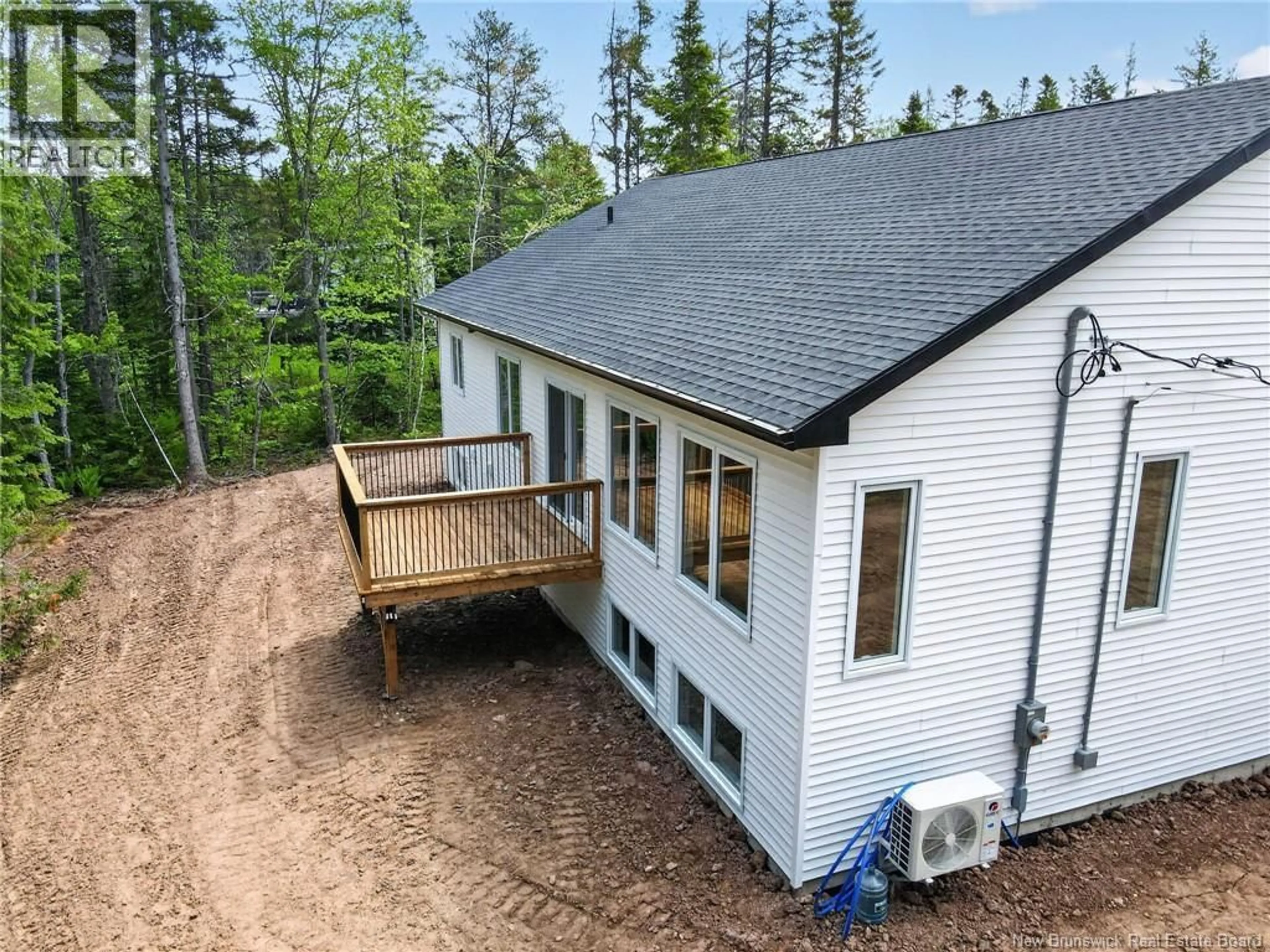 A pic from outside/outdoor area/front of a property/back of a property/a pic from drone, building for 1740 MELANSON, Greater Lakeburn New Brunswick E1H2C2