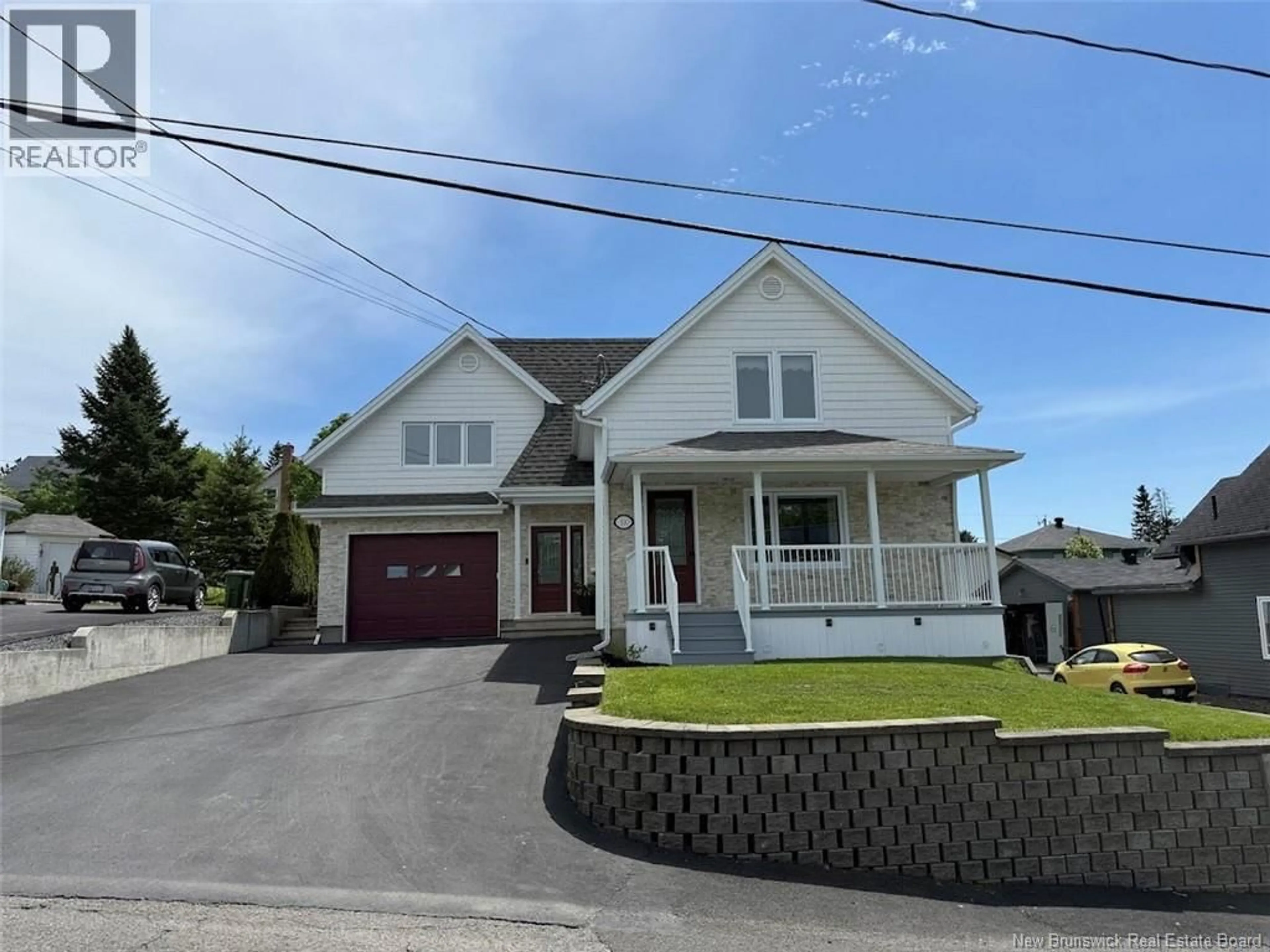 Home with vinyl exterior material, street for 59 42E AVENUE, Edmundston New Brunswick E3V2Z4