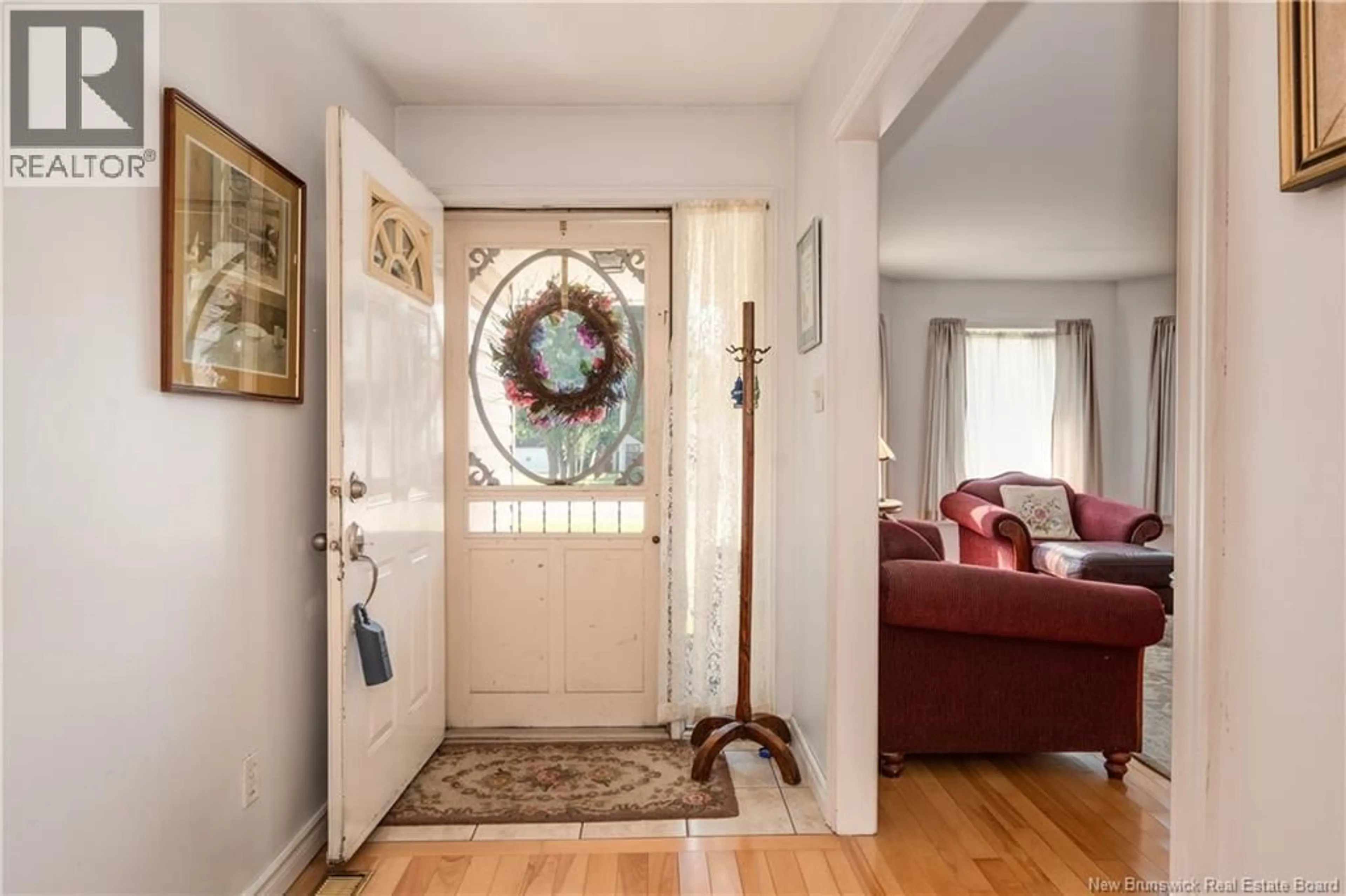 Indoor entryway for 6 TWILIGHT AVENUE, Salisbury New Brunswick E4J2S6
