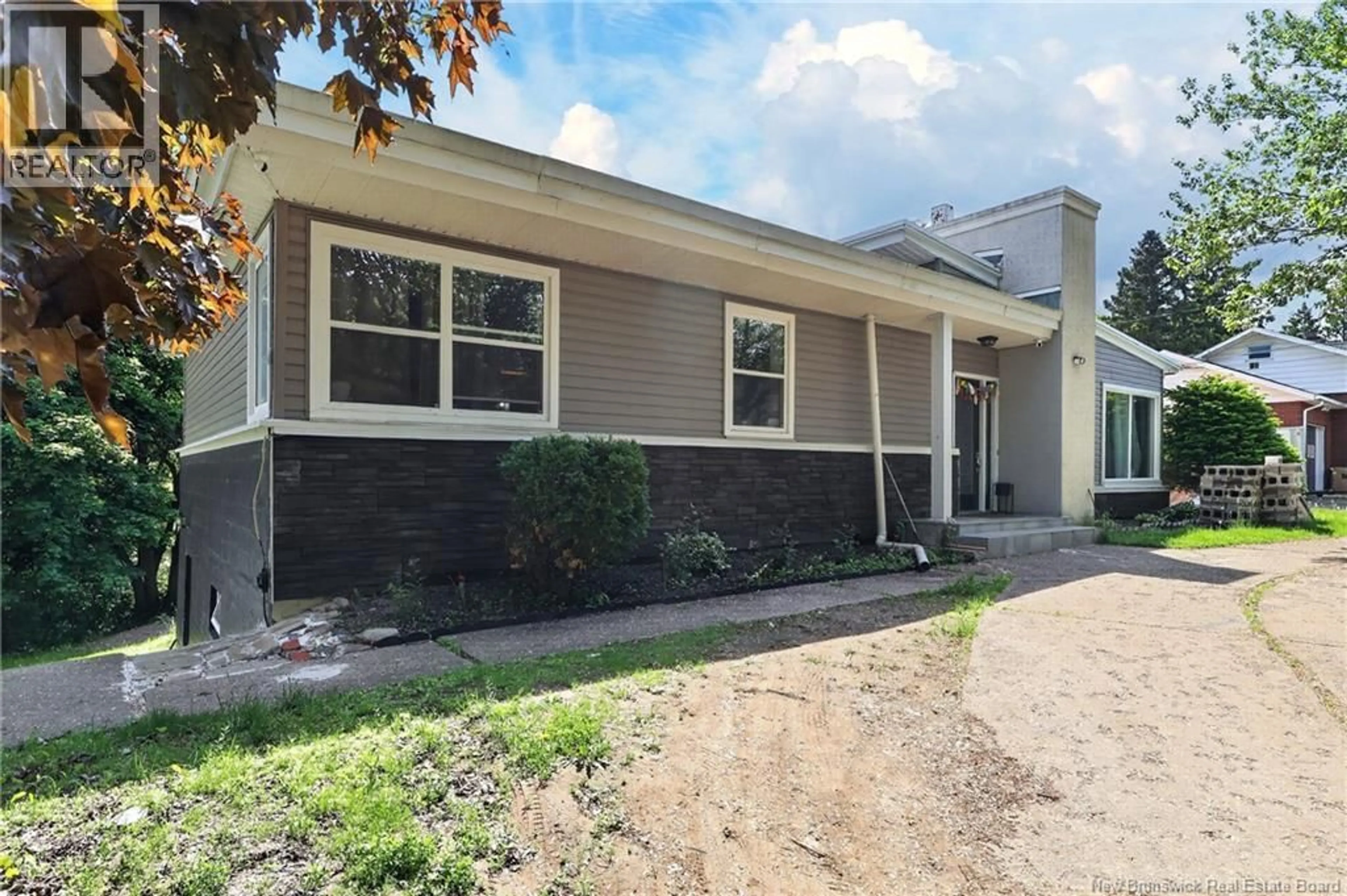 Home with brick exterior material, unknown for 185 BROMLEY AVENUE, Moncton New Brunswick E1C5V5