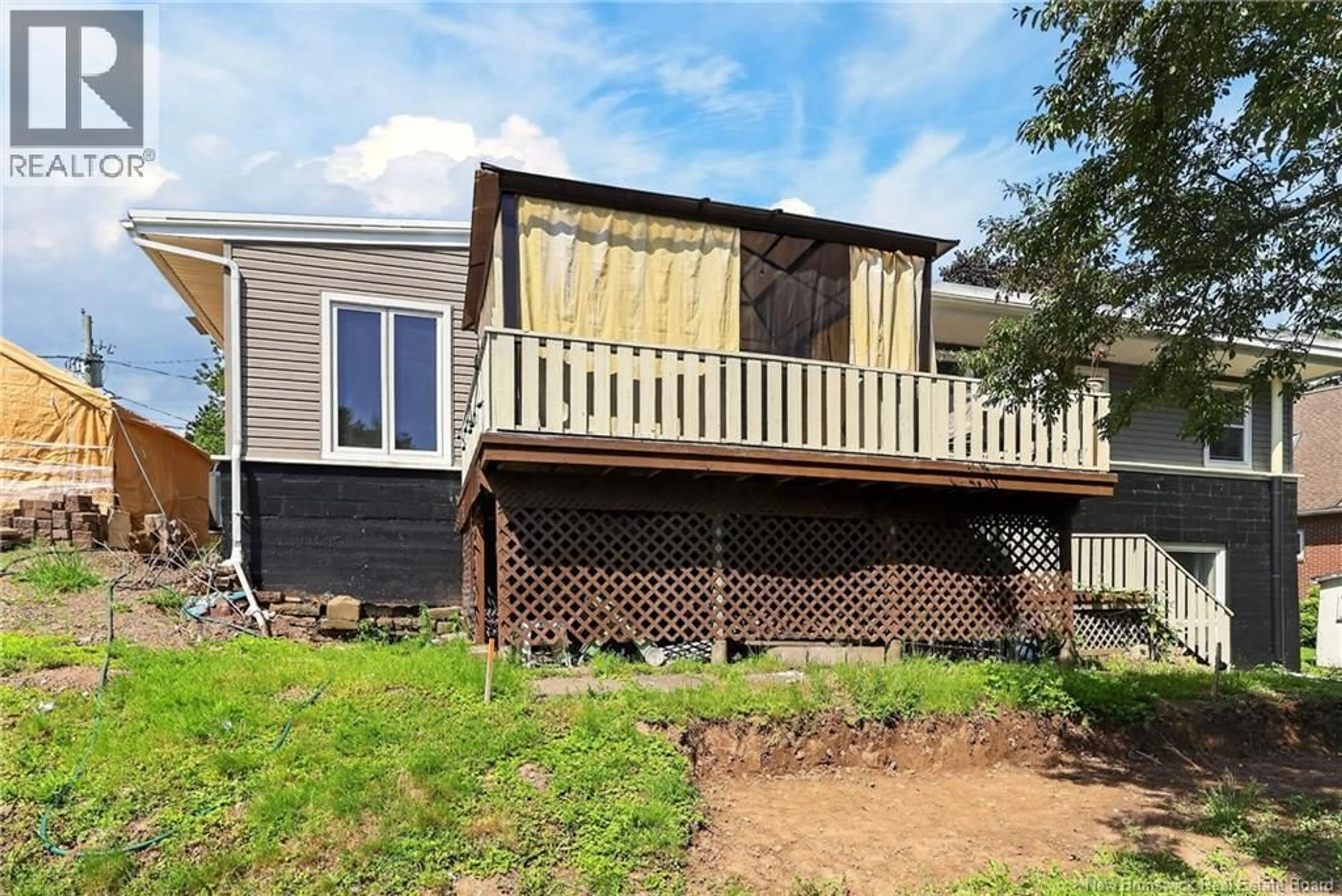 Home with vinyl exterior material, unknown for 185 BROMLEY AVENUE, Moncton New Brunswick E1C5V5