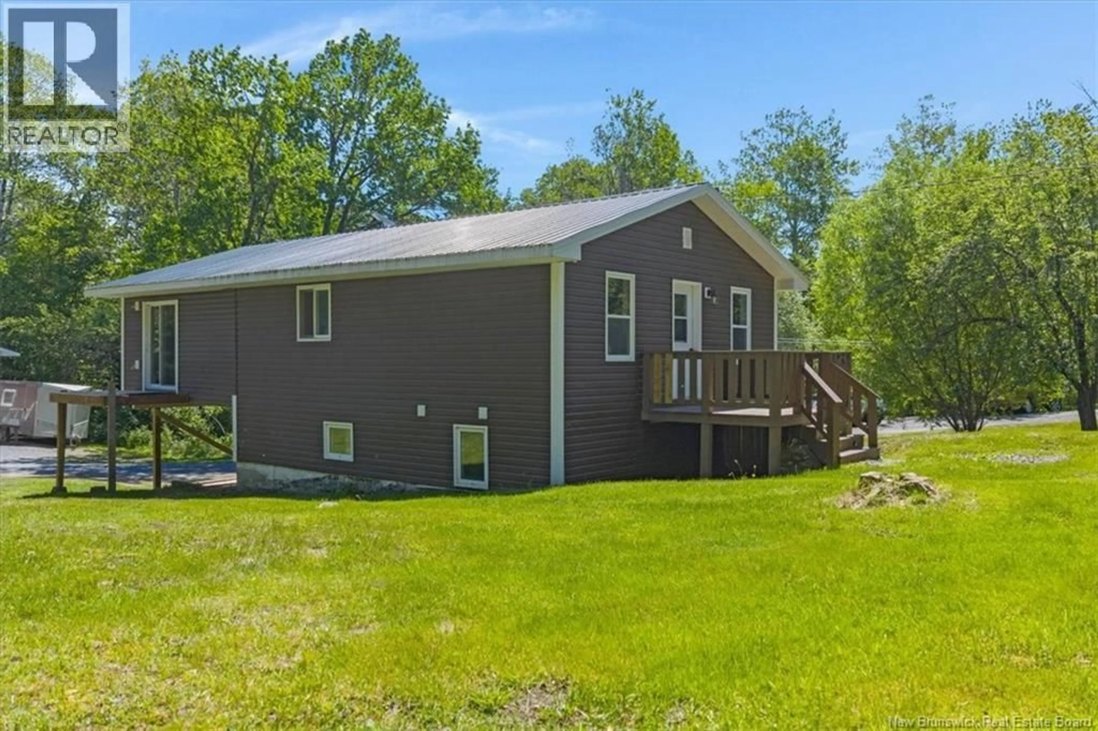A pic from outside/outdoor area/front of a property/back of a property/a pic from drone, unknown for 44 EAGLE ROCK ROAD, Welsford New Brunswick E5K3X7