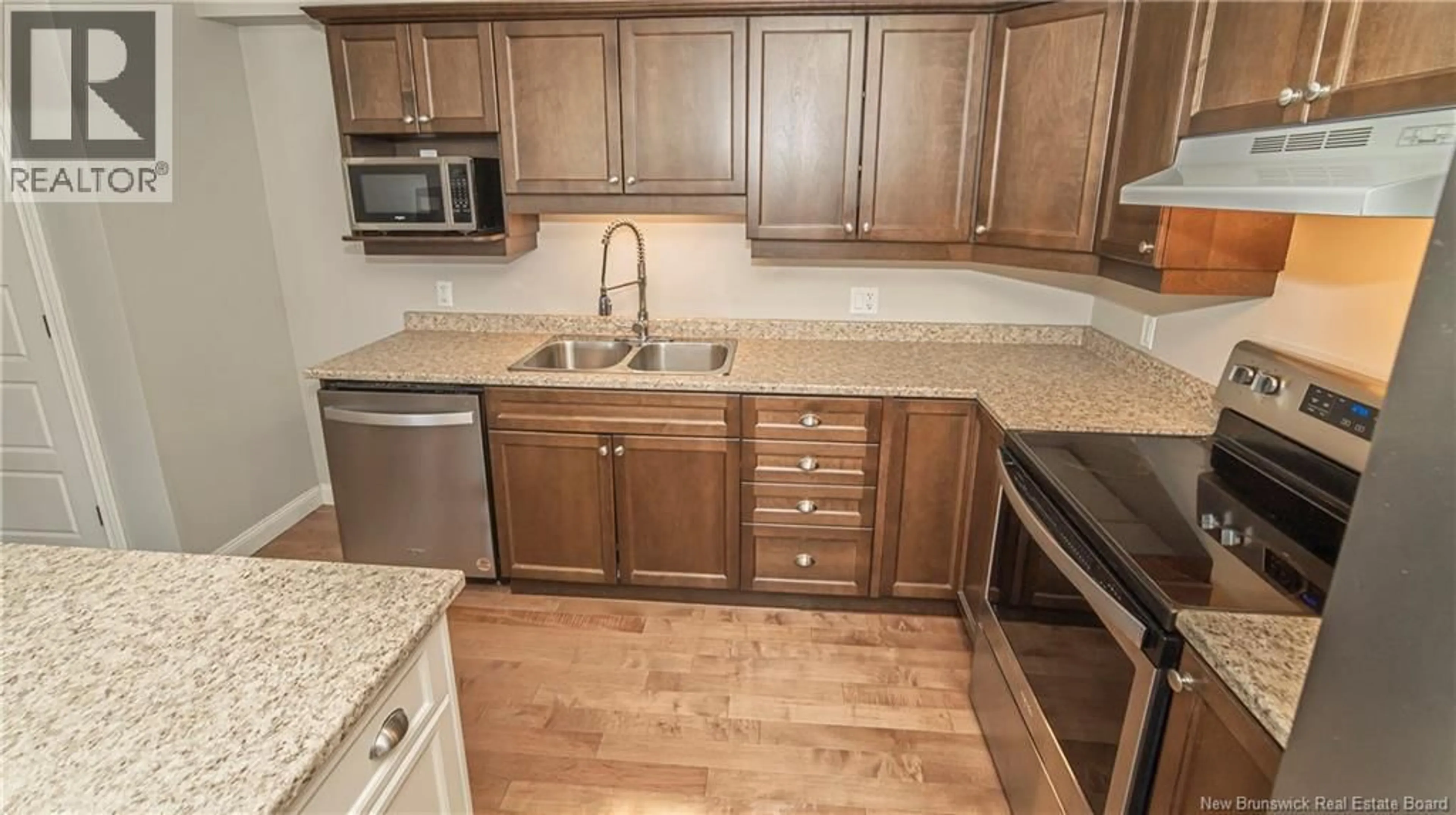 Standard kitchen, unknown for 209 - 65 BRAYSON BOULEVARD, Oromocto New Brunswick E2V0J2