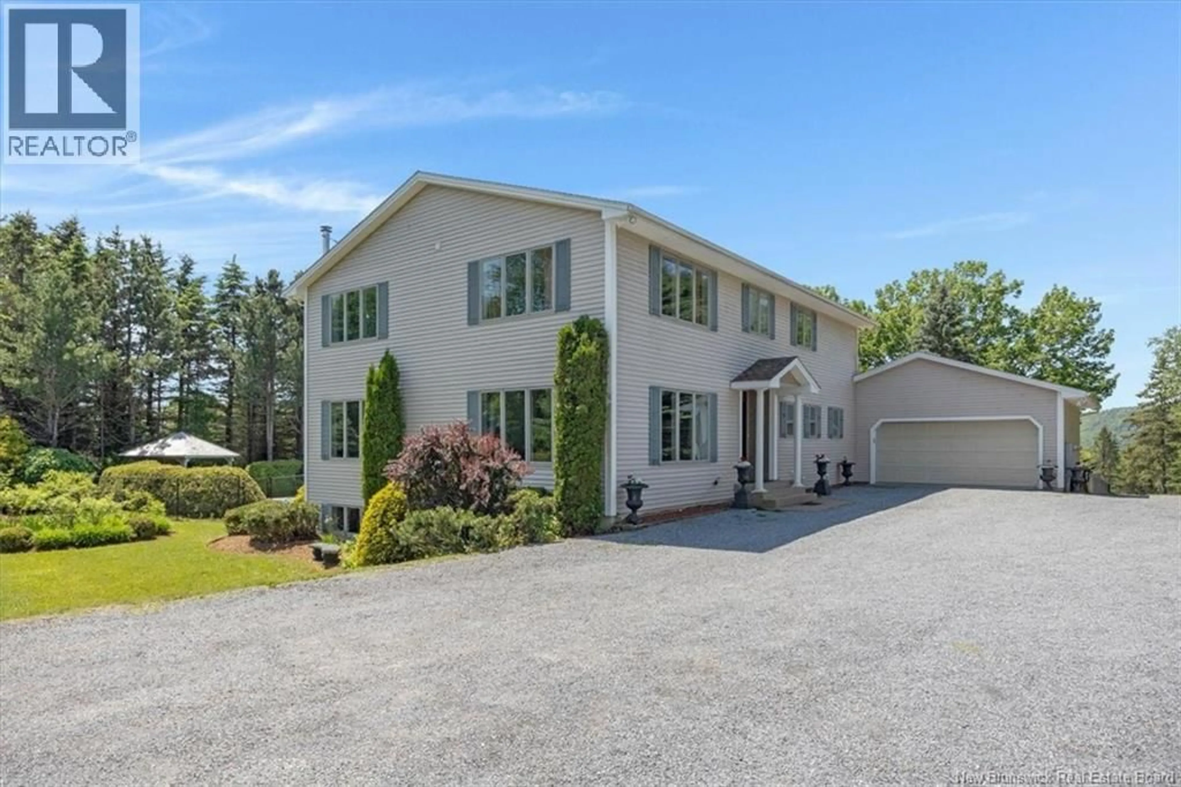 A pic from outside/outdoor area/front of a property/back of a property/a pic from drone, street for 267 DARLINGS ISLAND ROAD, Darlings Island New Brunswick E5N6S4