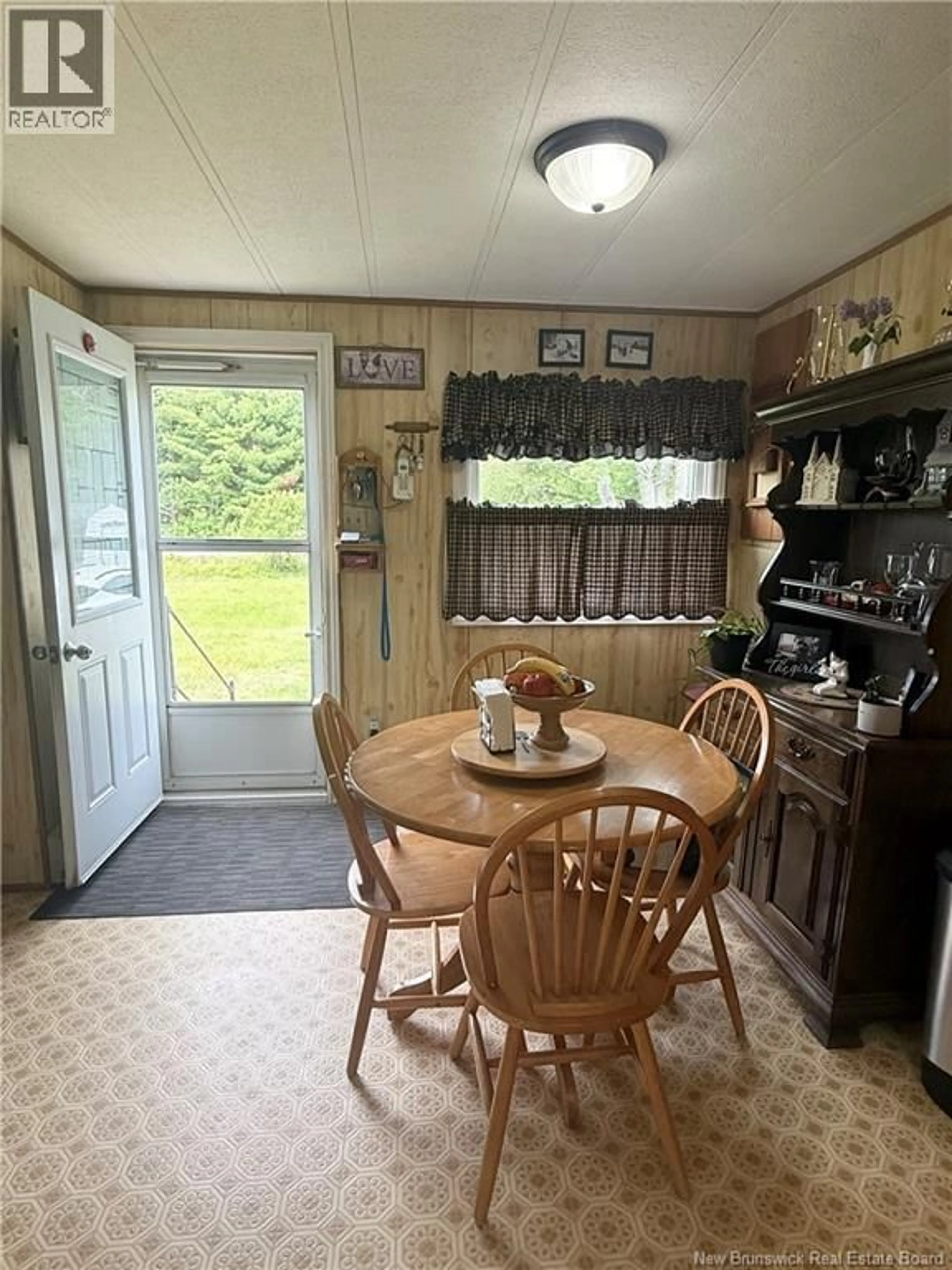 Dining room, unknown for 8 NORTH BLACK RIVER ROAD, Black River Bridge New Brunswick E1N5S4