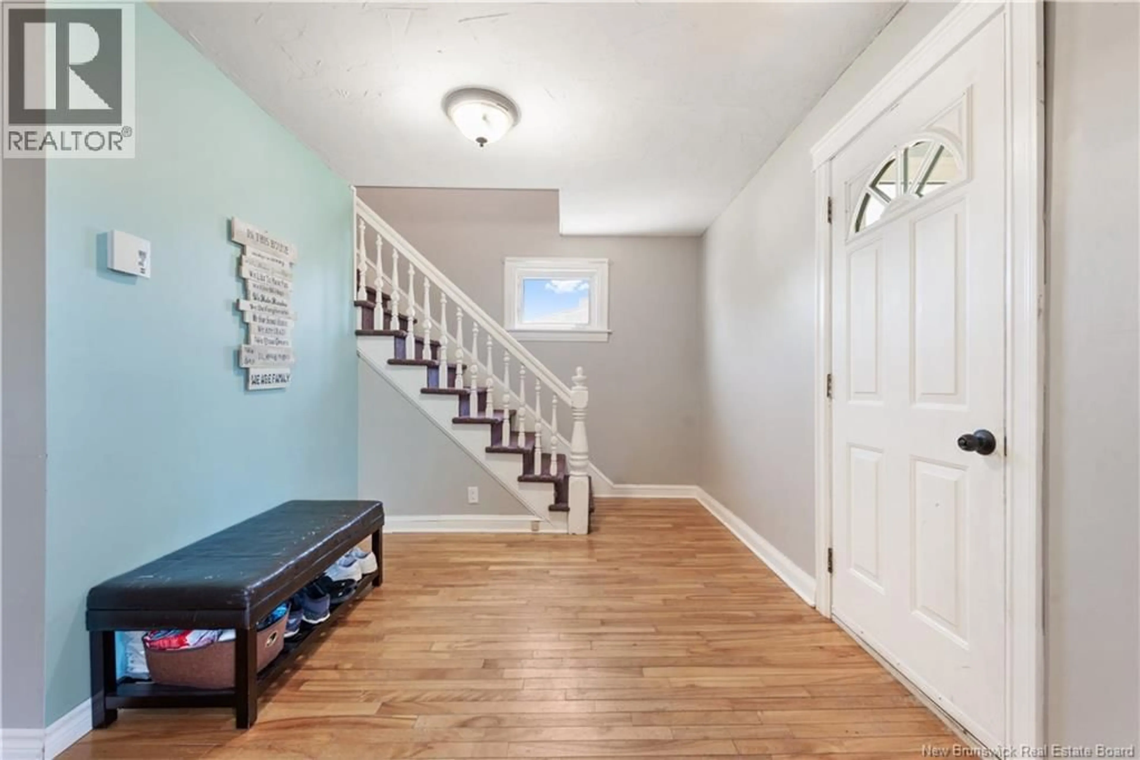 Indoor entryway for 87 CHURCHILL STREET, Moncton New Brunswick E1C7J2