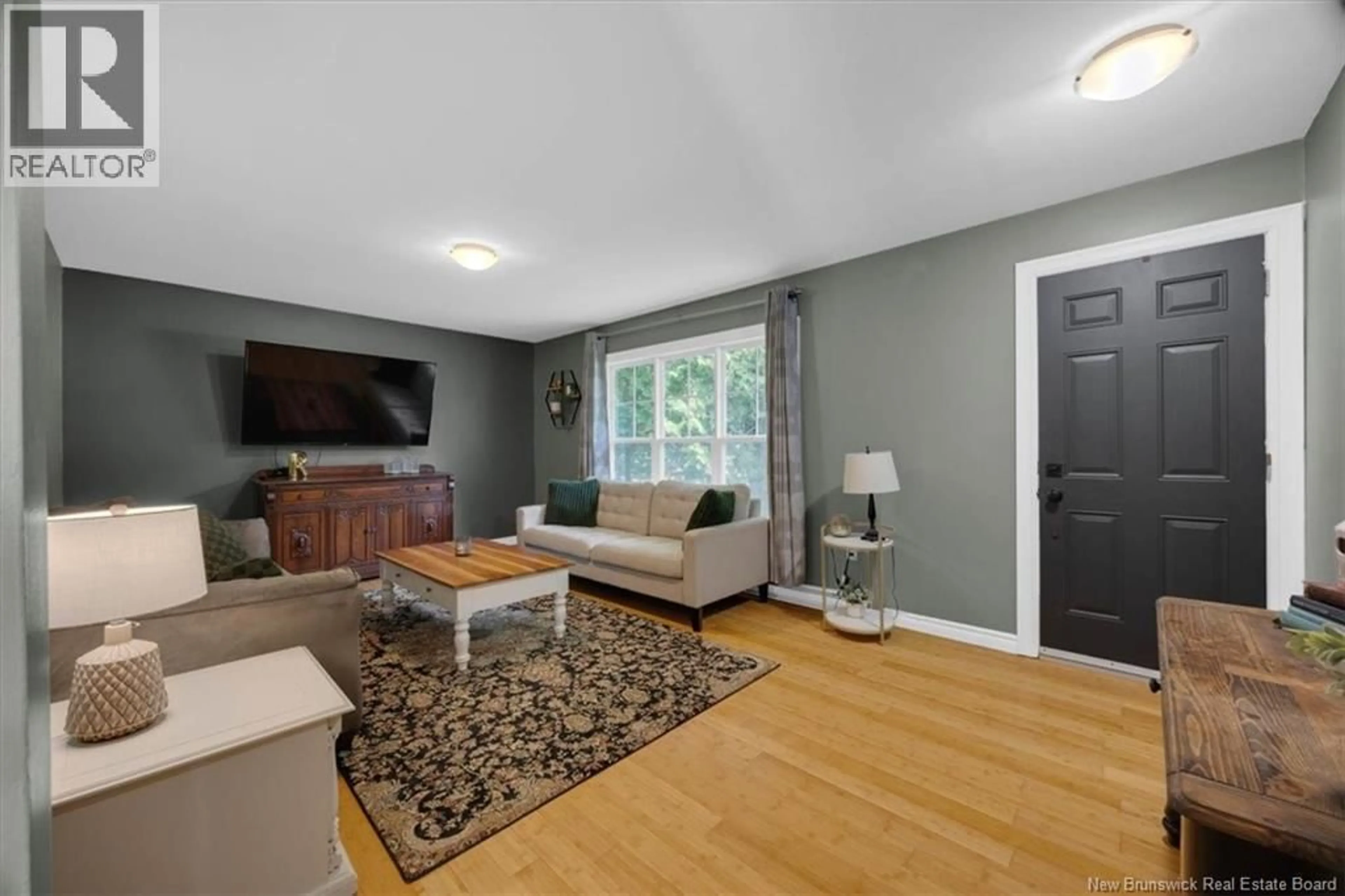 Living room with furniture, unknown for 24 DUNVEGAN COURT, Hampton New Brunswick E5N3A8
