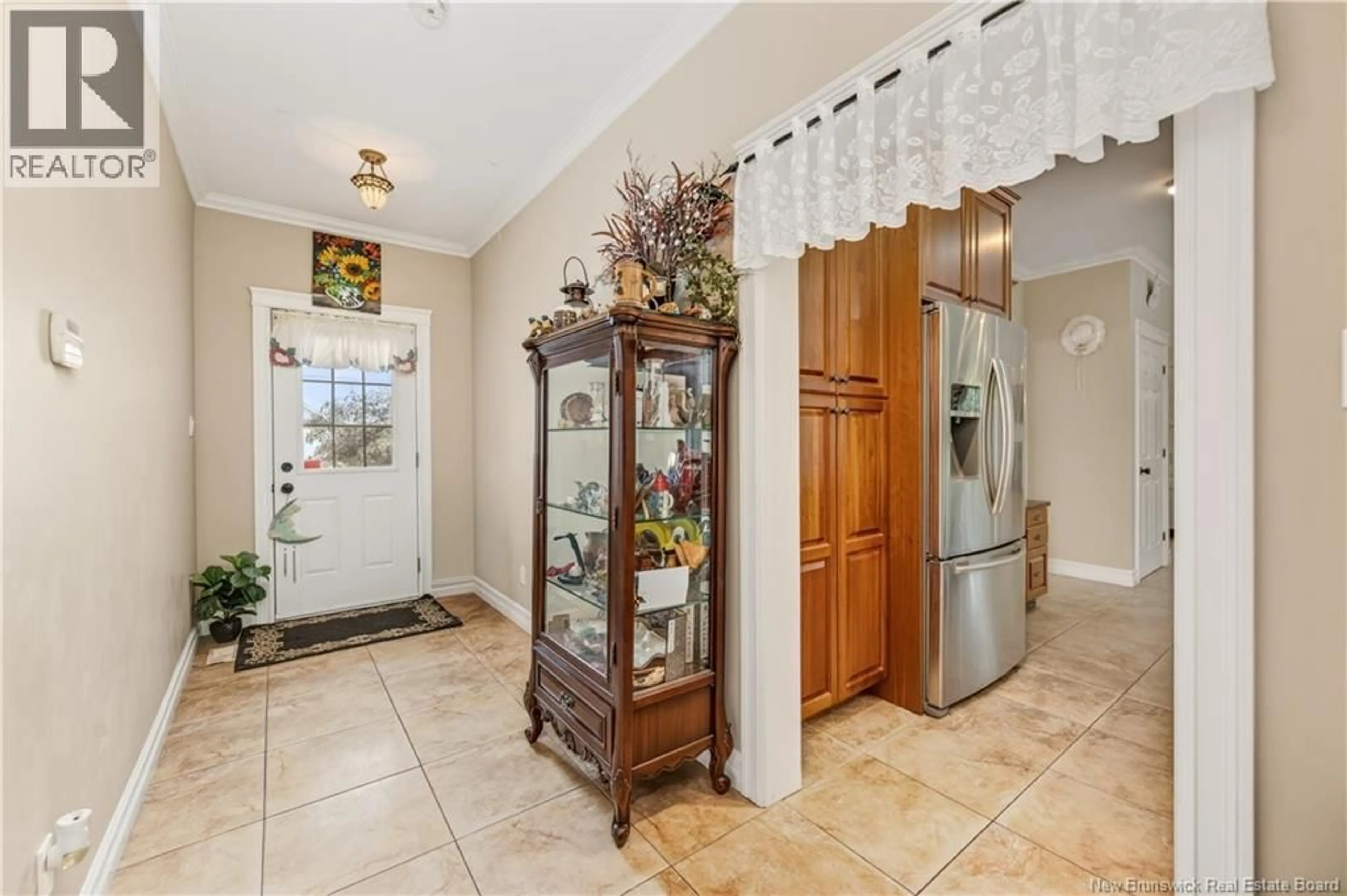 Indoor foyer for 24 EDISON, Riverview New Brunswick E1B0A6