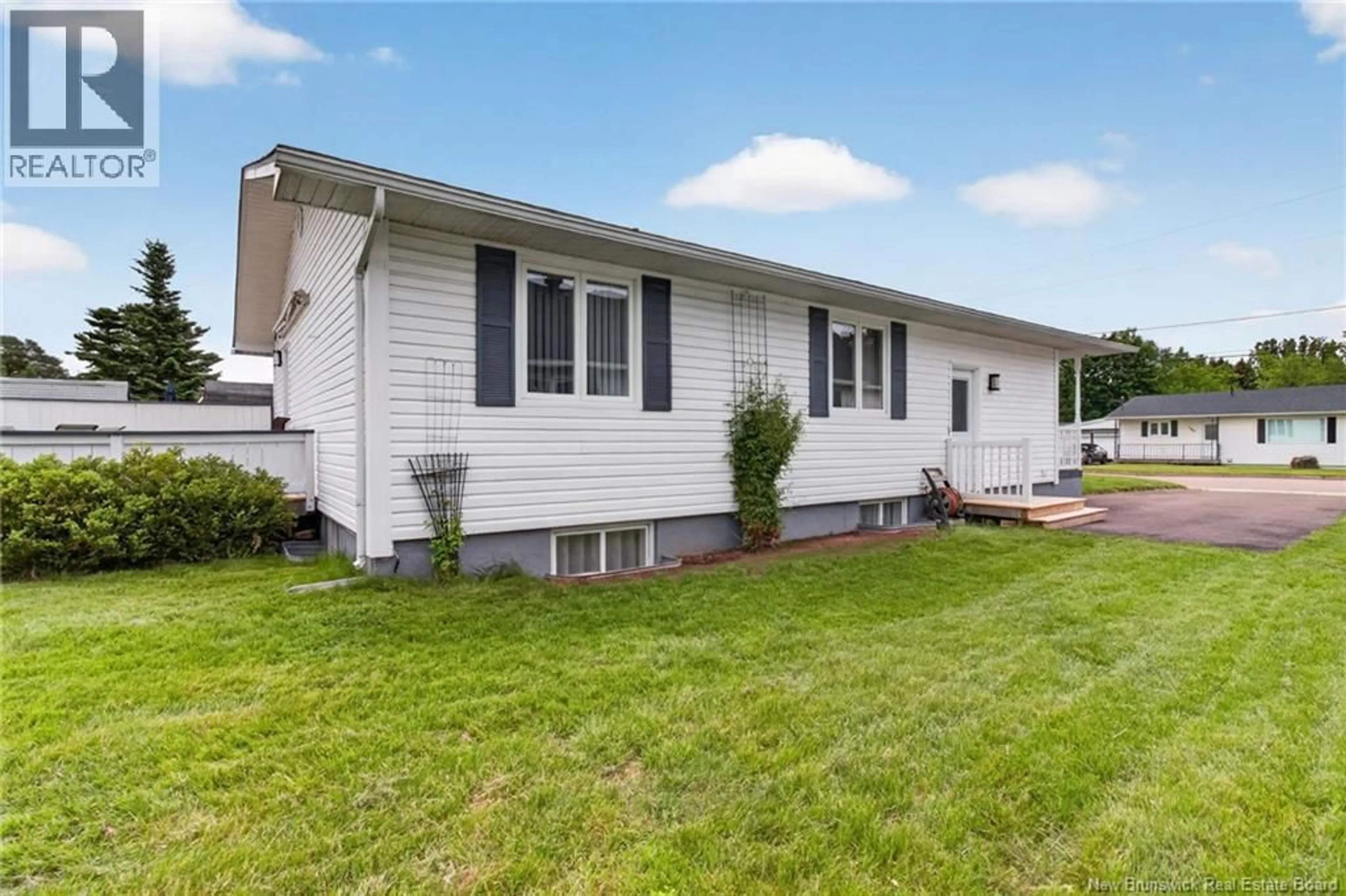 Home with vinyl exterior material, street for 177 GASPE, Dieppe New Brunswick E1A1W4
