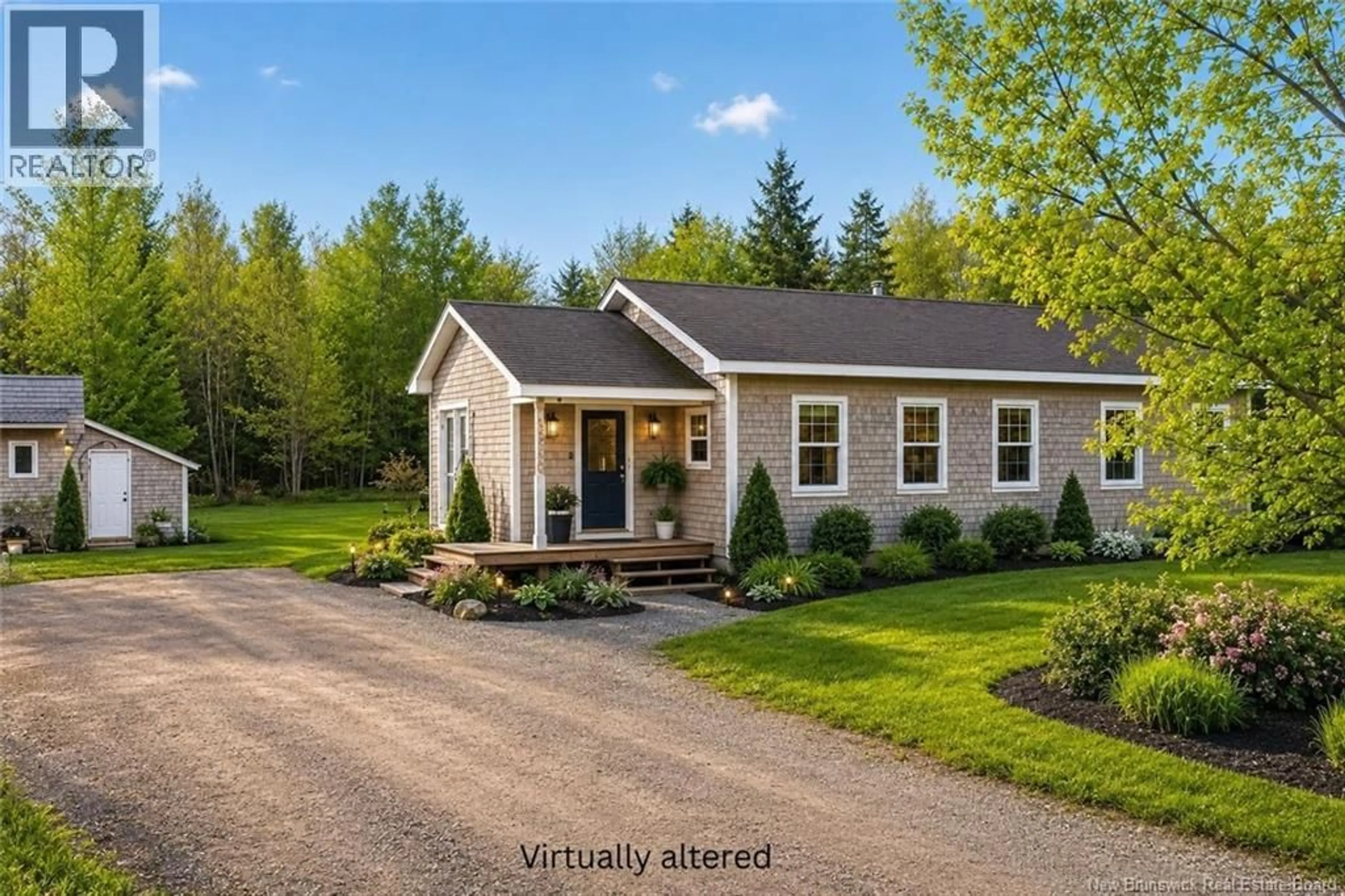 Home with vinyl exterior material, street for 971 SHEDIAC RIVER ROAD, Saint-Philippe New Brunswick E1H1R8