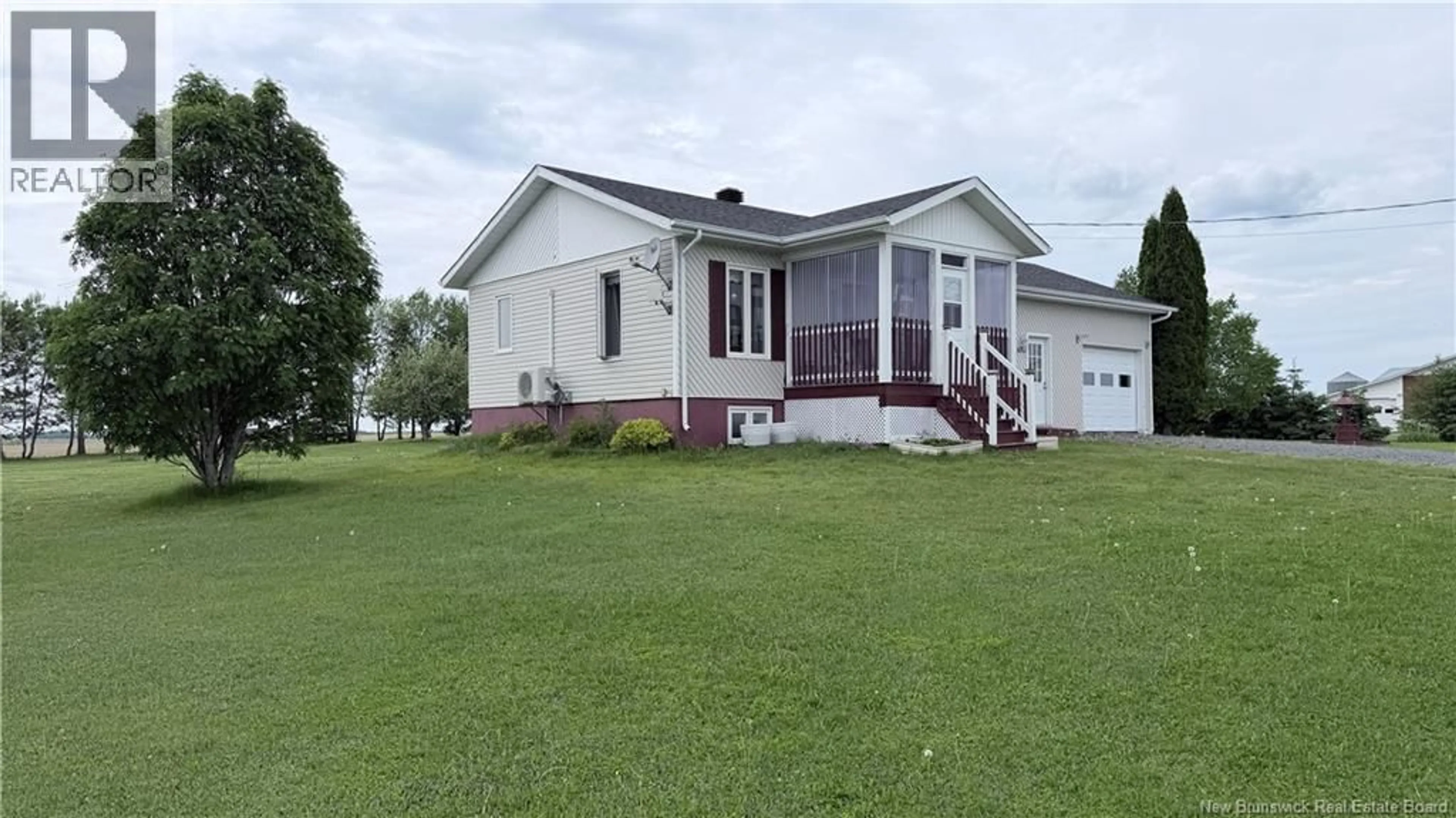 A pic from outside/outdoor area/front of a property/back of a property/a pic from drone, building for 670 MONTAGNE A COMEAU, Saint-André New Brunswick E3Y3G4