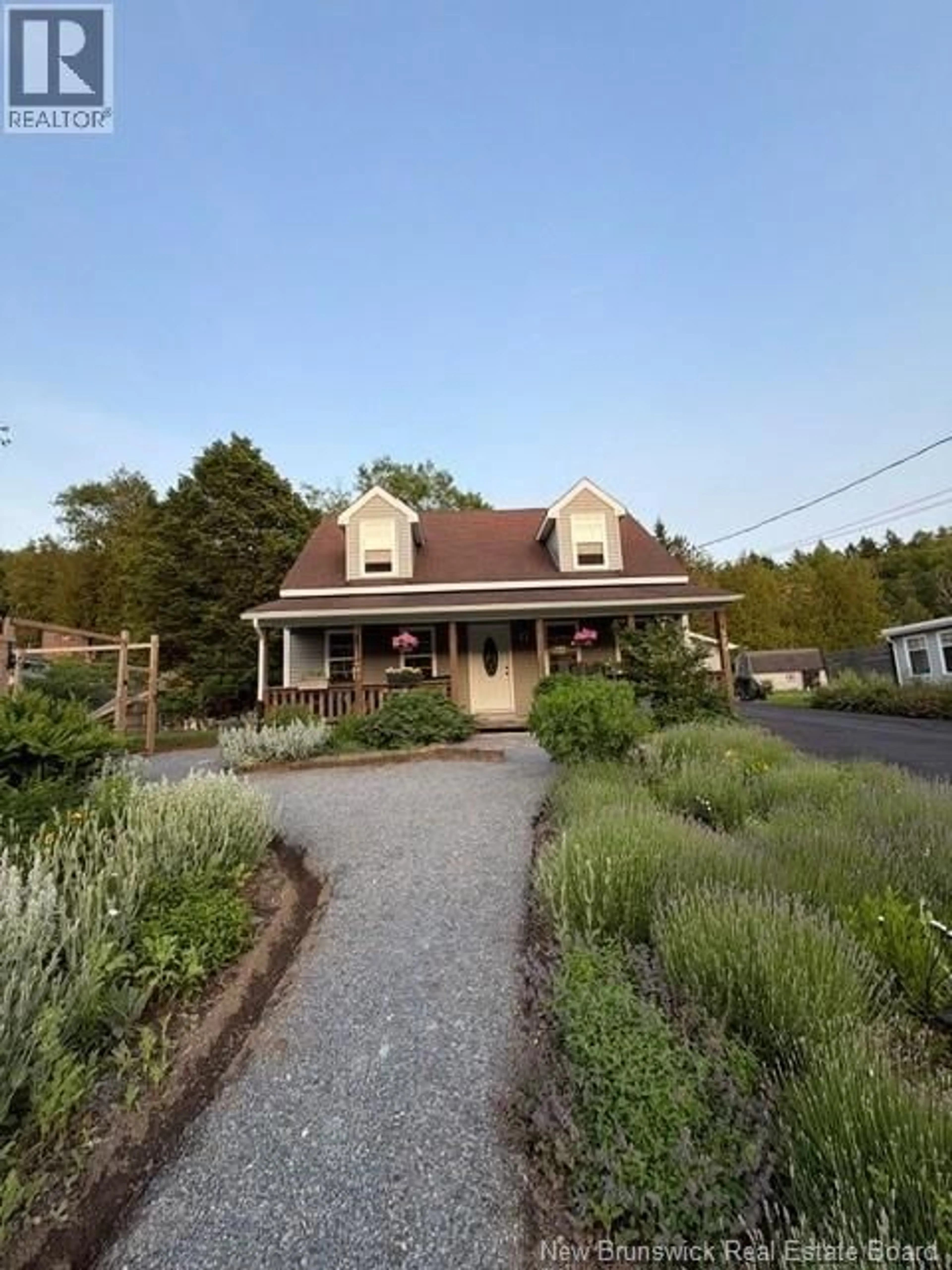 A pic from outside/outdoor area/front of a property/back of a property/a pic from drone, street for 579 SANDY POINT ROAD, Saint John New Brunswick E2K3S1