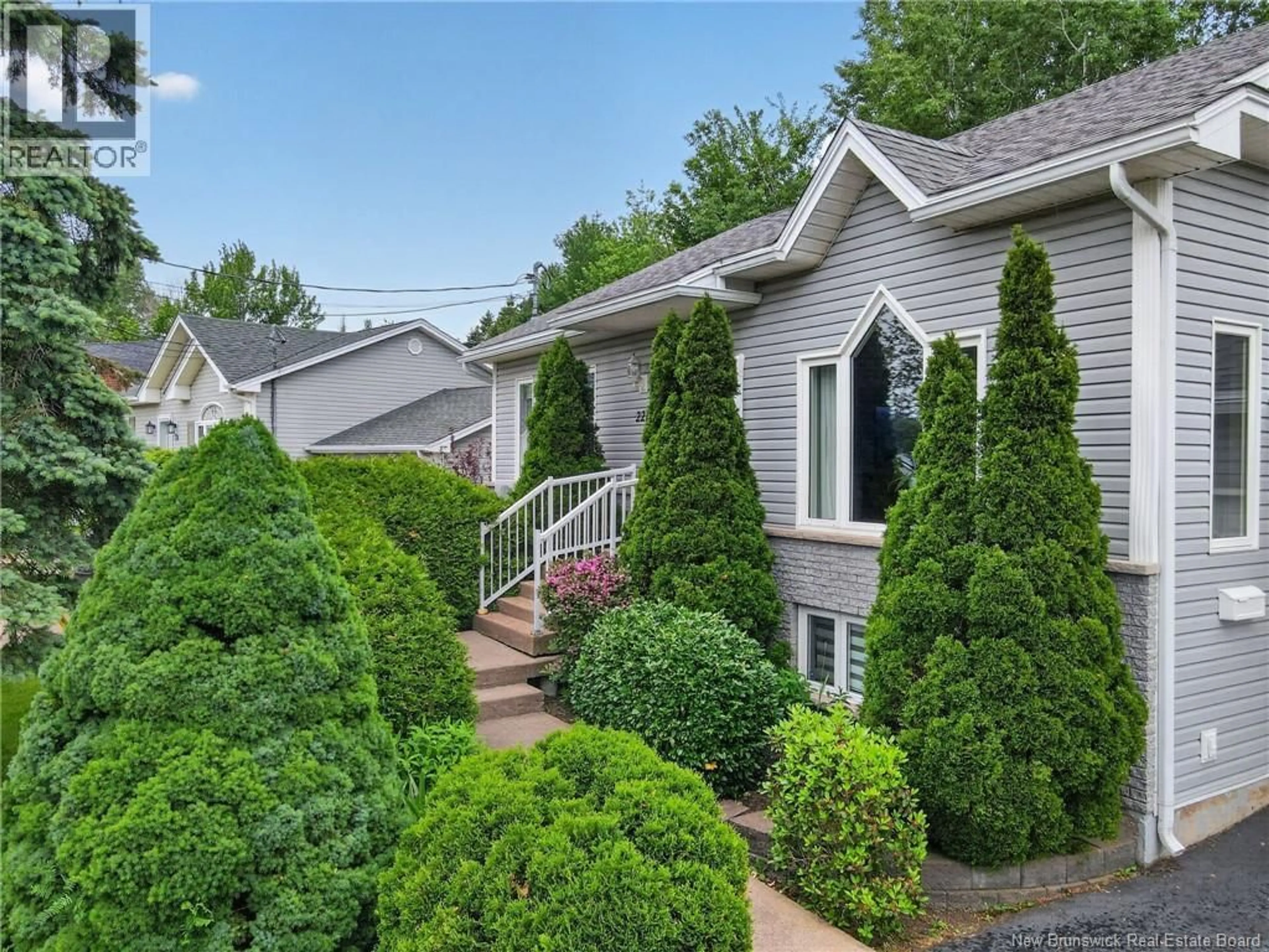 Home with vinyl exterior material, unknown for 221 MANON STREET, Dieppe New Brunswick E1A6W1