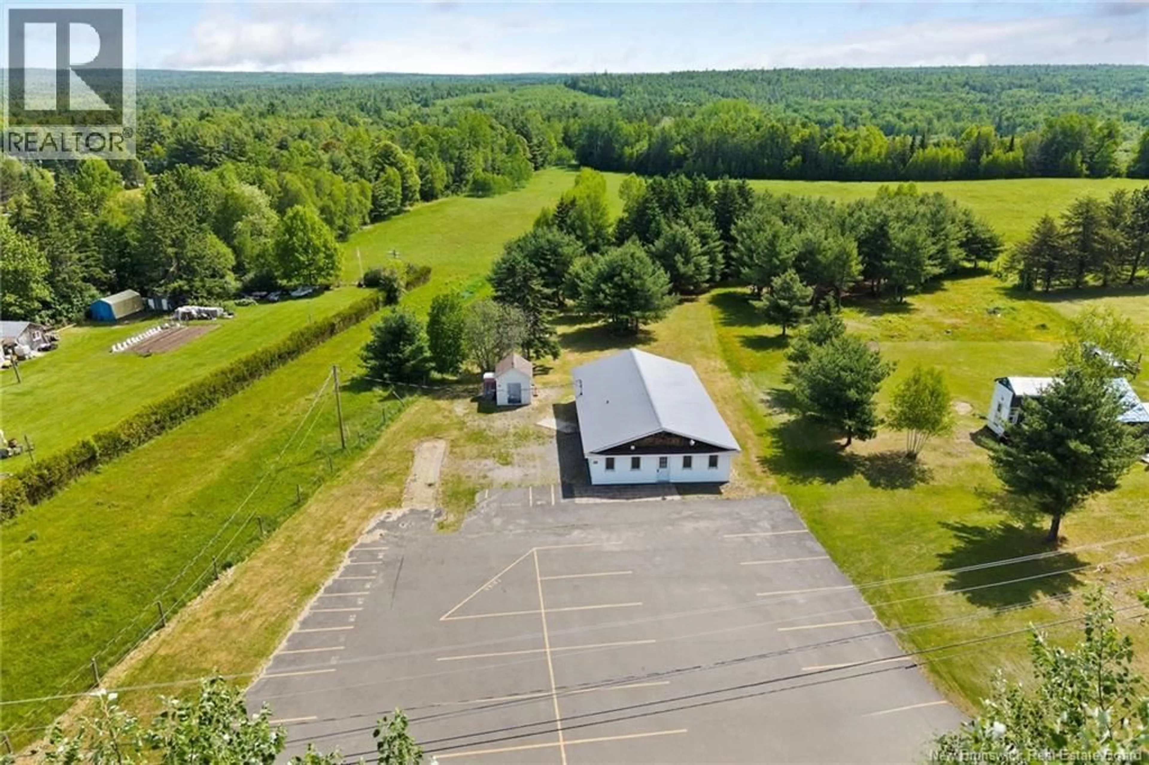 A pic from outside/outdoor area/front of a property/back of a property/a pic from drone, building for 6125 ROUTE 101, Hoyt New Brunswick E5L1Z9