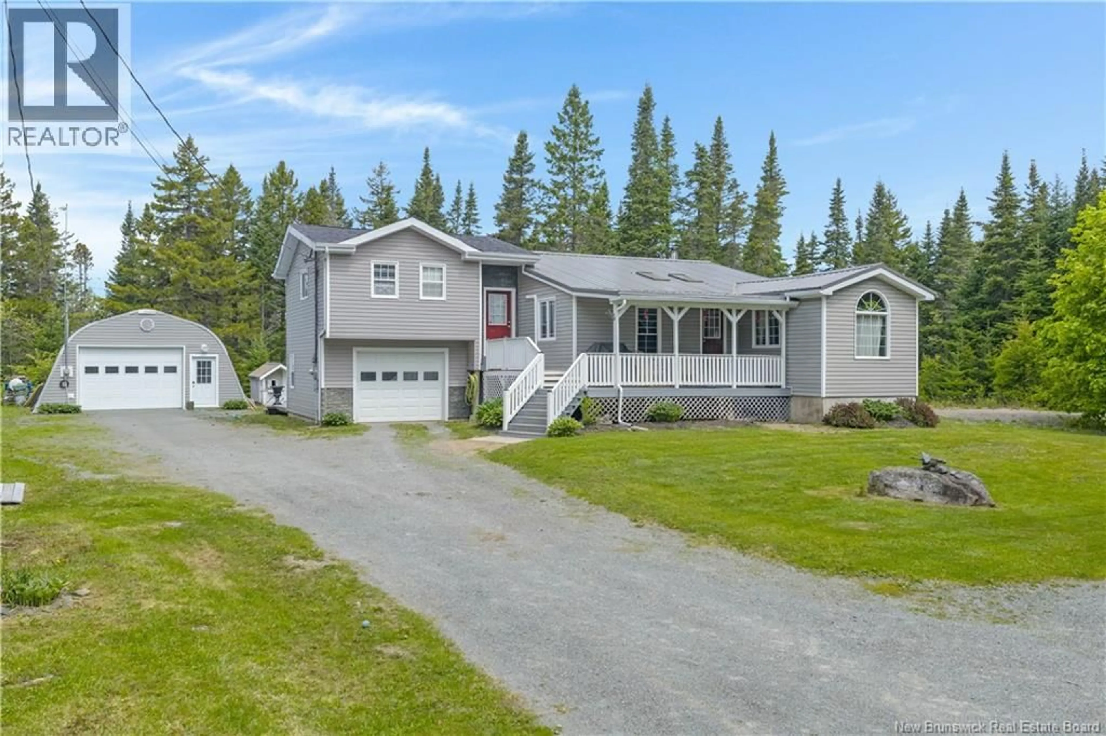 A pic from outside/outdoor area/front of a property/back of a property/a pic from drone, street for 165 BASE ROAD, Willow Grove New Brunswick E2S1N4