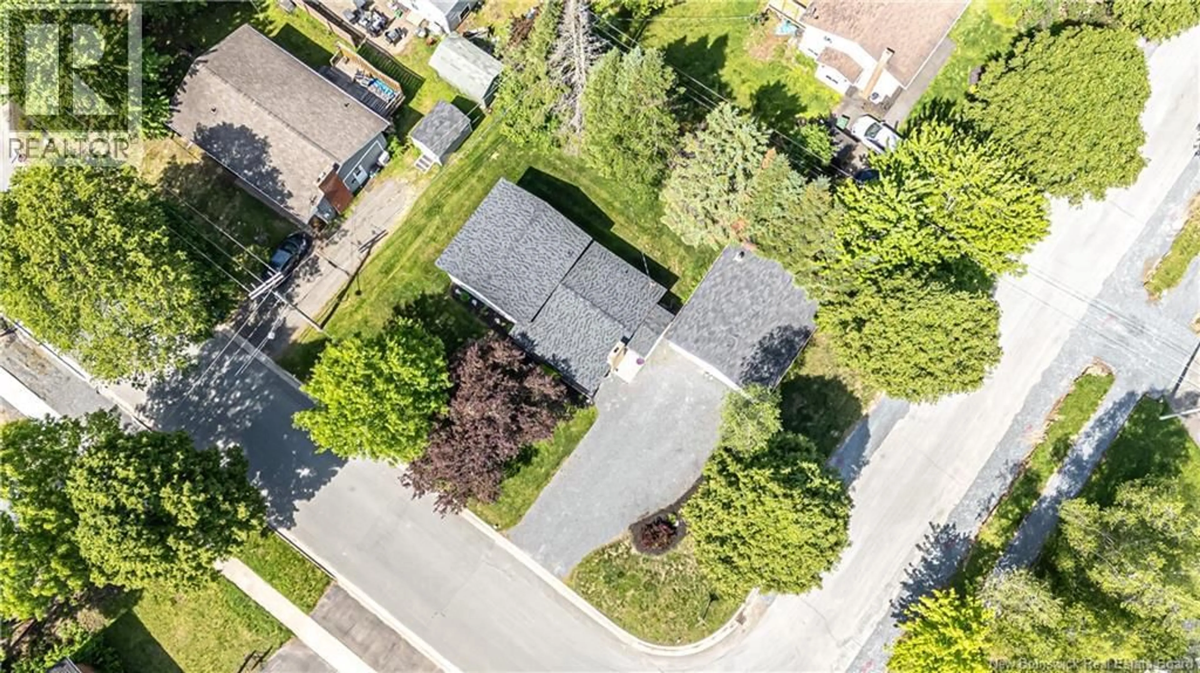 A pic from outside/outdoor area/front of a property/back of a property/a pic from drone, street for 5 GRANT STREET, Fredericton New Brunswick E3A4S4