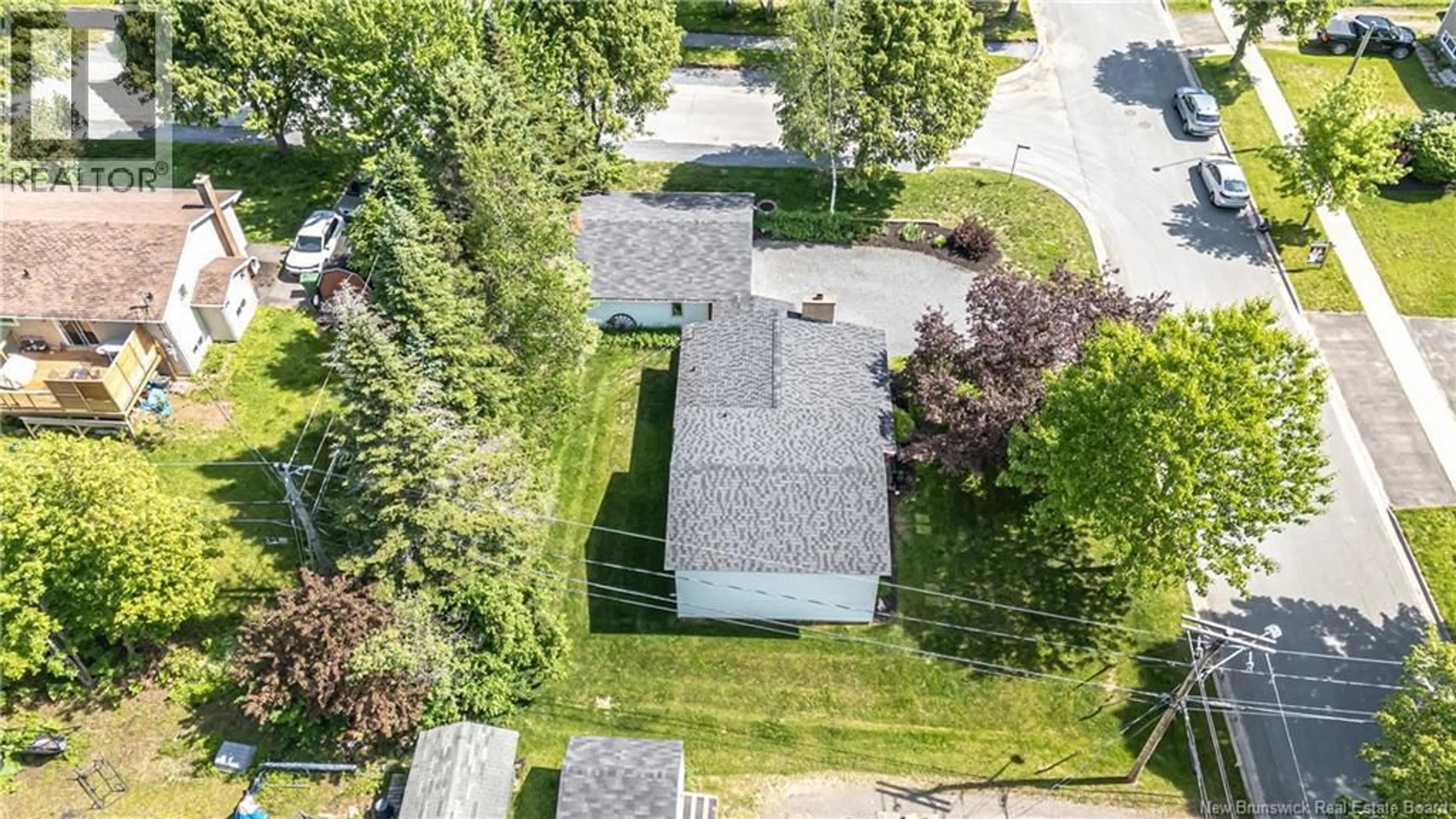 A pic from outside/outdoor area/front of a property/back of a property/a pic from drone, street for 5 GRANT STREET, Fredericton New Brunswick E3A4S4