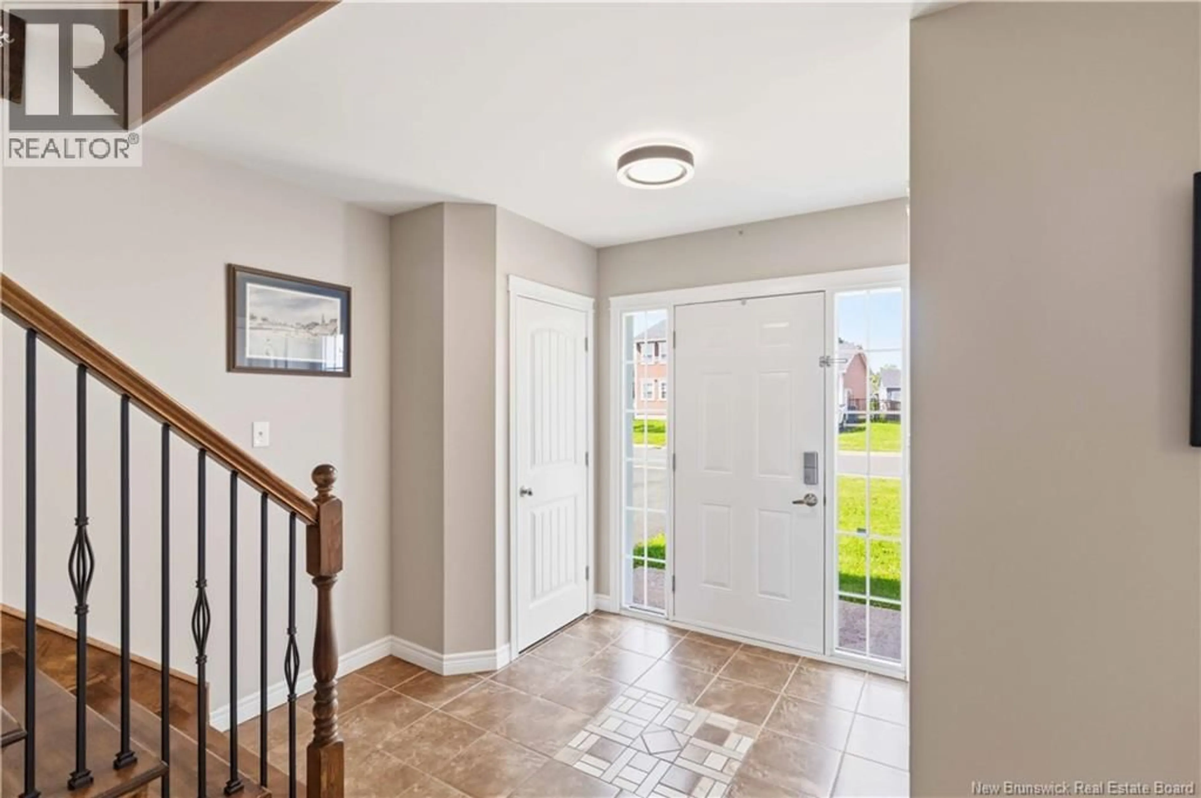 Indoor entryway for 29 BURNETT STREET, Oromocto New Brunswick E2V0J6