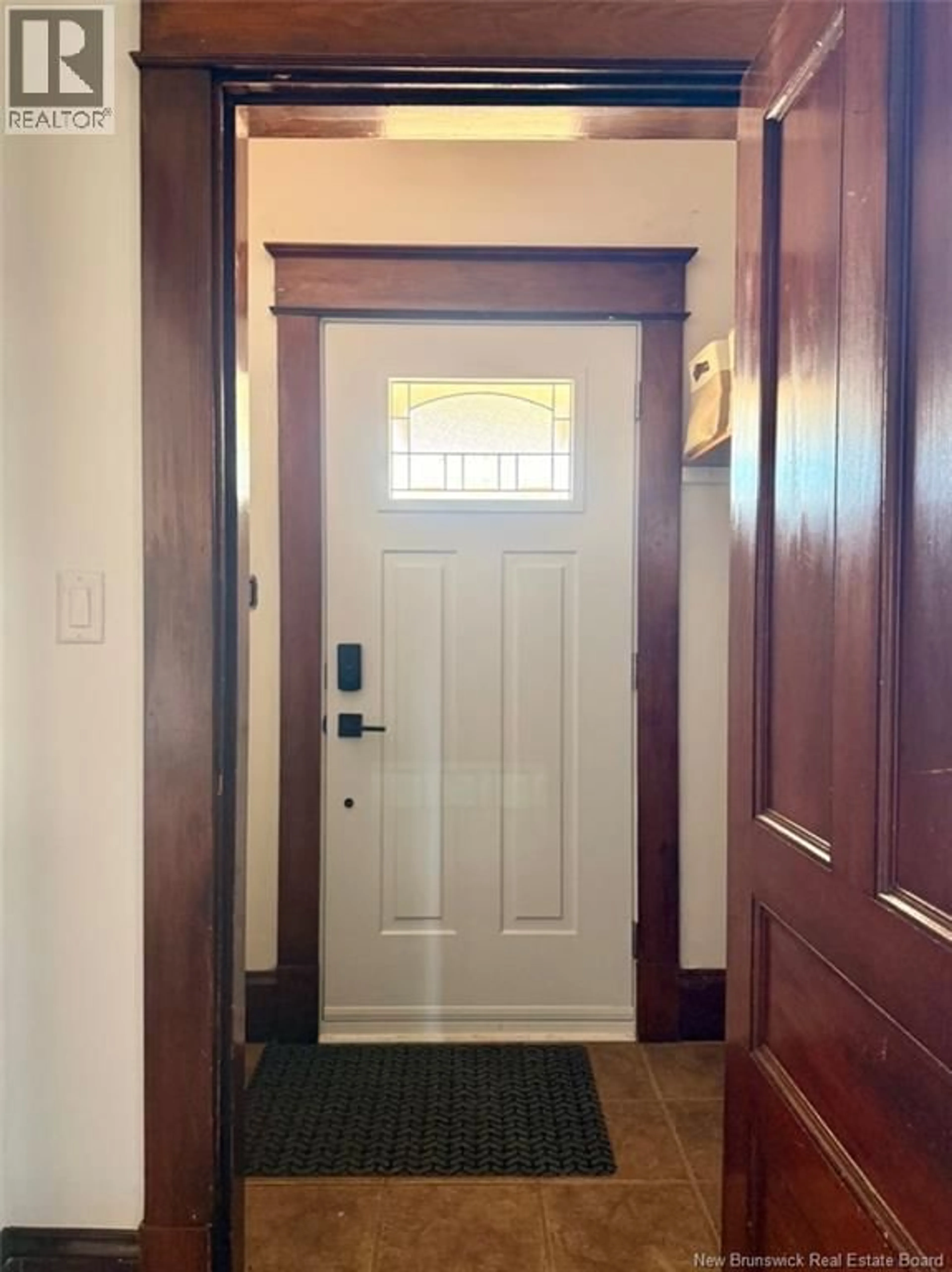Indoor entryway for 24 STANLEY STREET, Campbellton New Brunswick E3N1G9