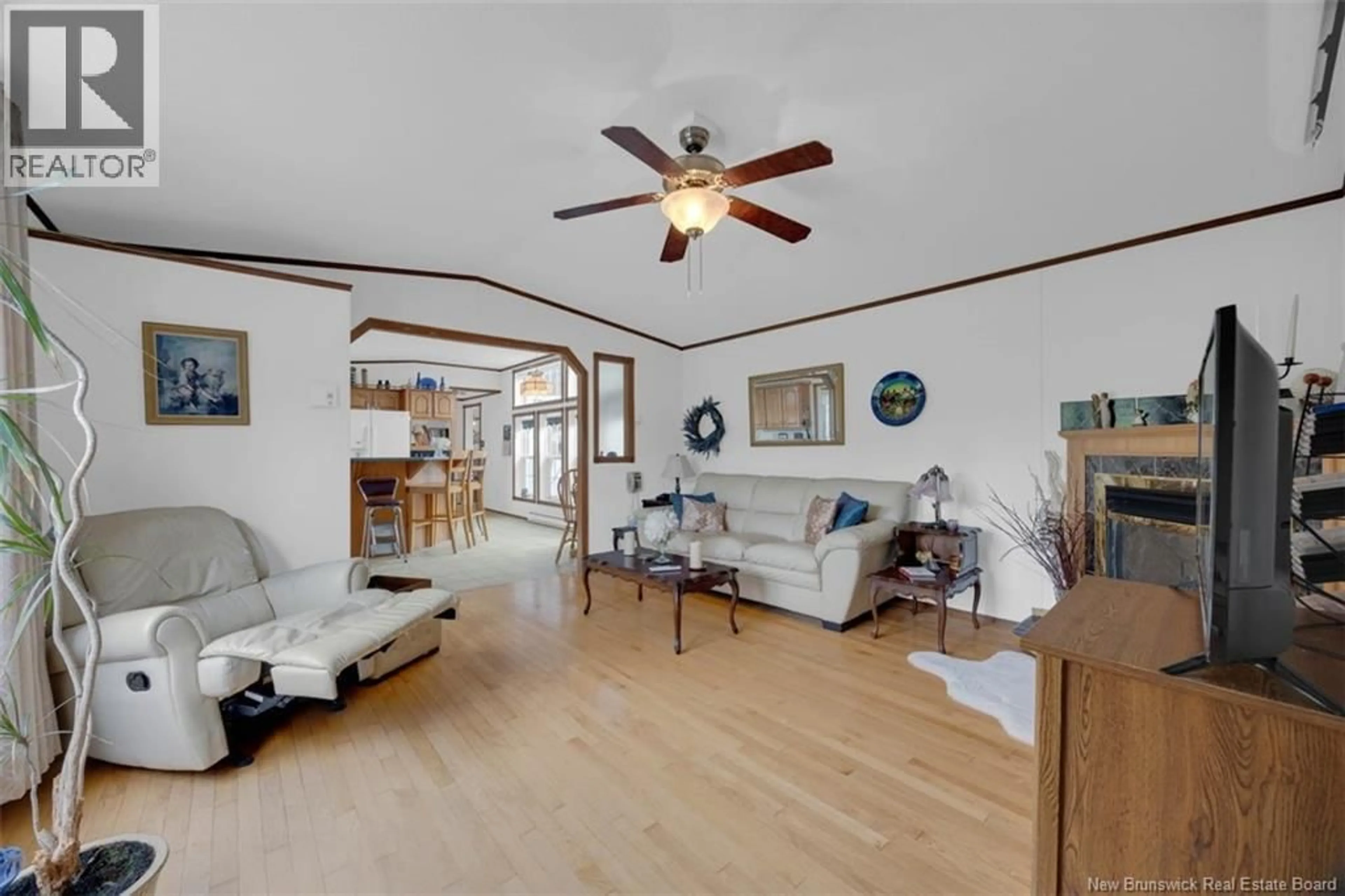 Living room with furniture, unknown for 65 ROUTE 850 ROUTE, Kingston New Brunswick E5N1V9