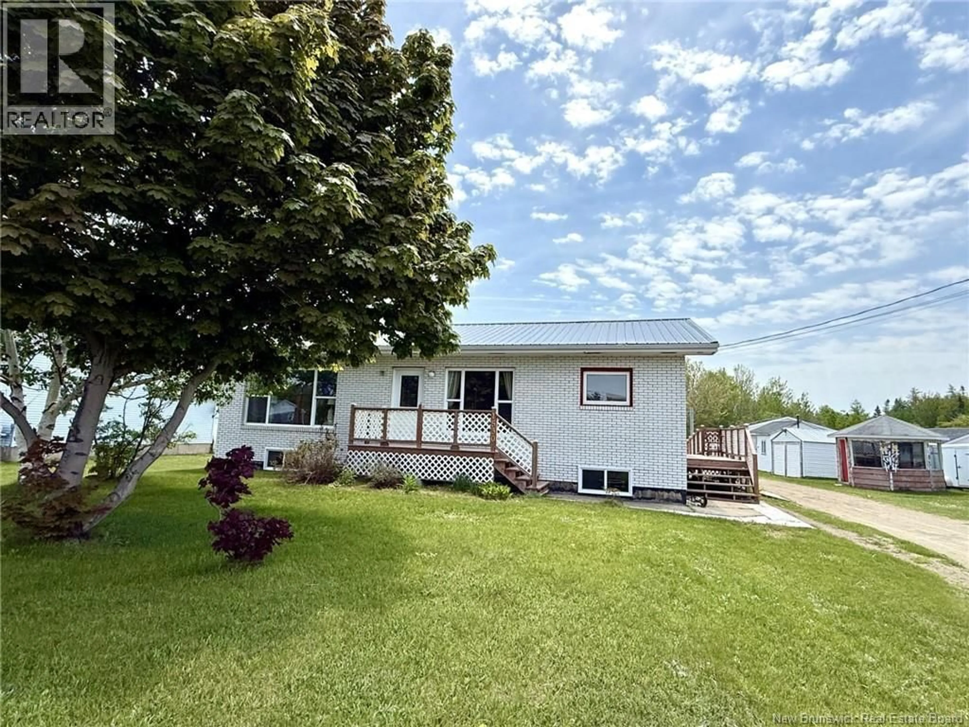 Home with vinyl exterior material, water/lake/river/ocean view for 1530 RUE CHATILLON, Maisonnette New Brunswick E8N1S7