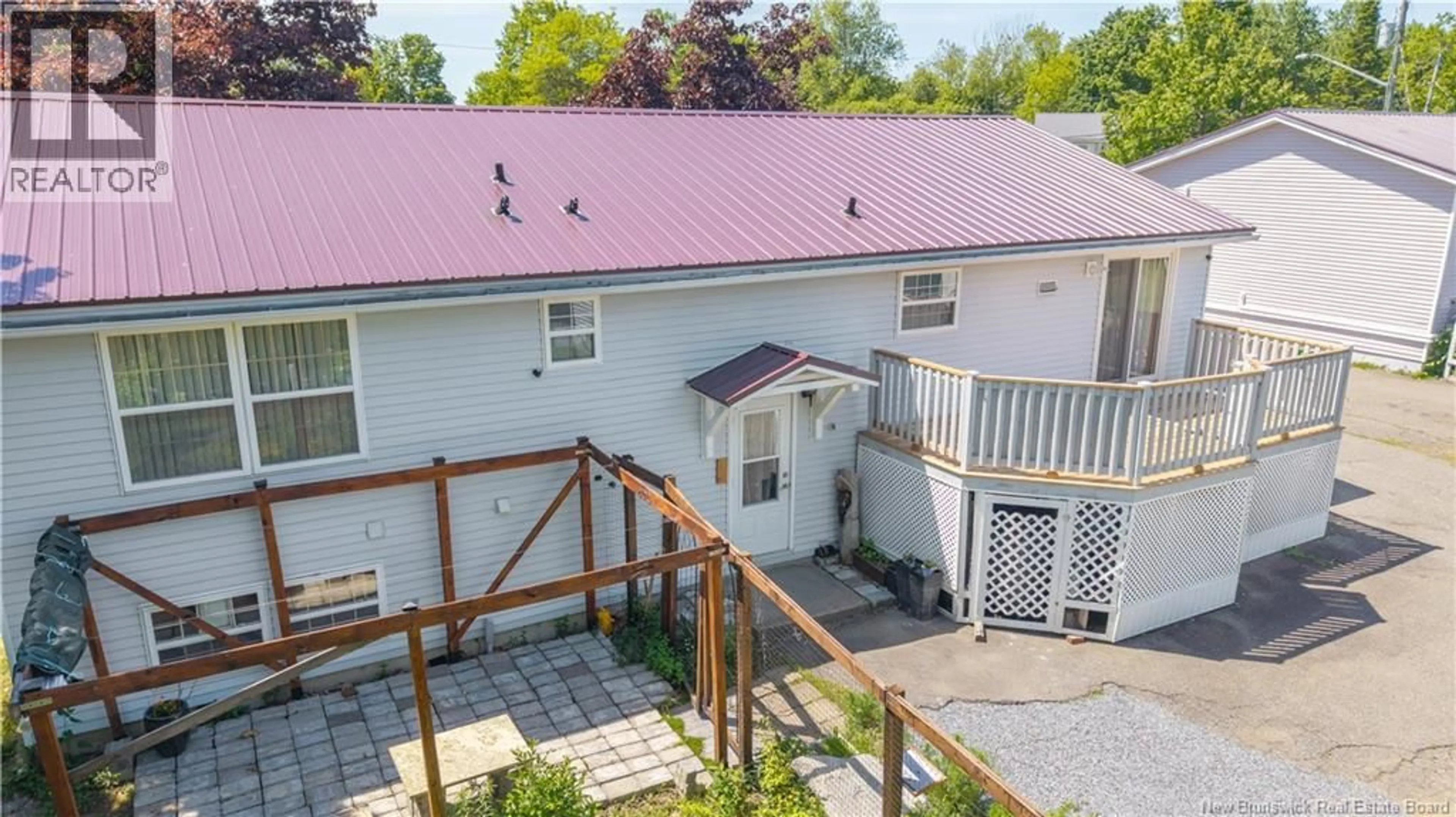 A pic from outside/outdoor area/front of a property/back of a property/a pic from drone, building for 7 CITIZENS COURT, St. Stephen New Brunswick E3L3C5