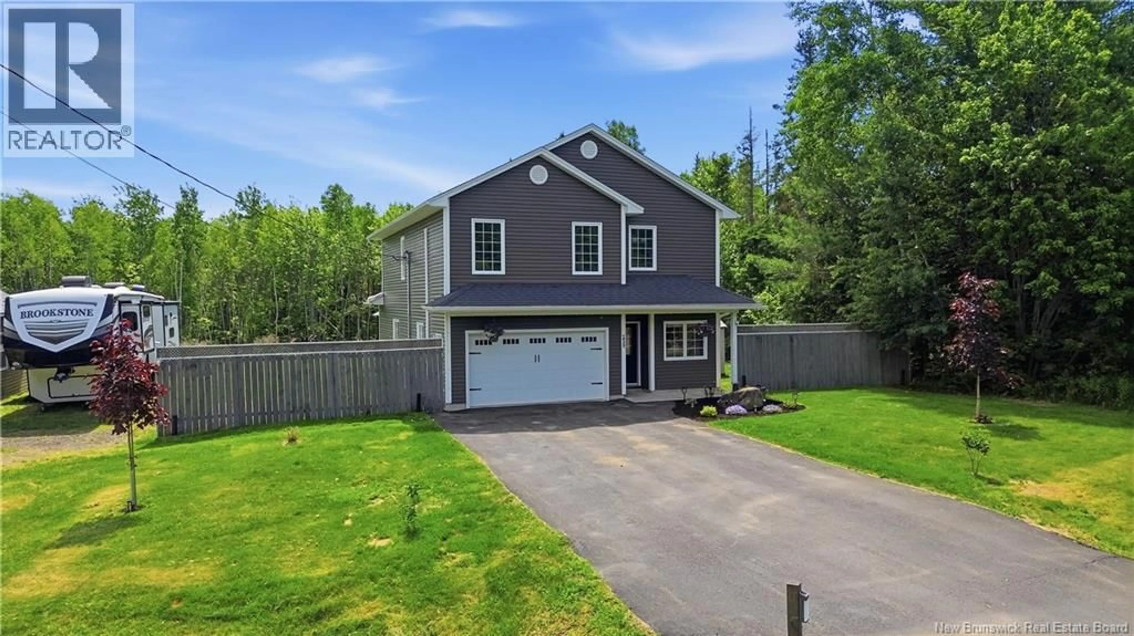 Home with vinyl exterior material, street for 239 GARDEN GROVE, Lincoln New Brunswick E3B7G8