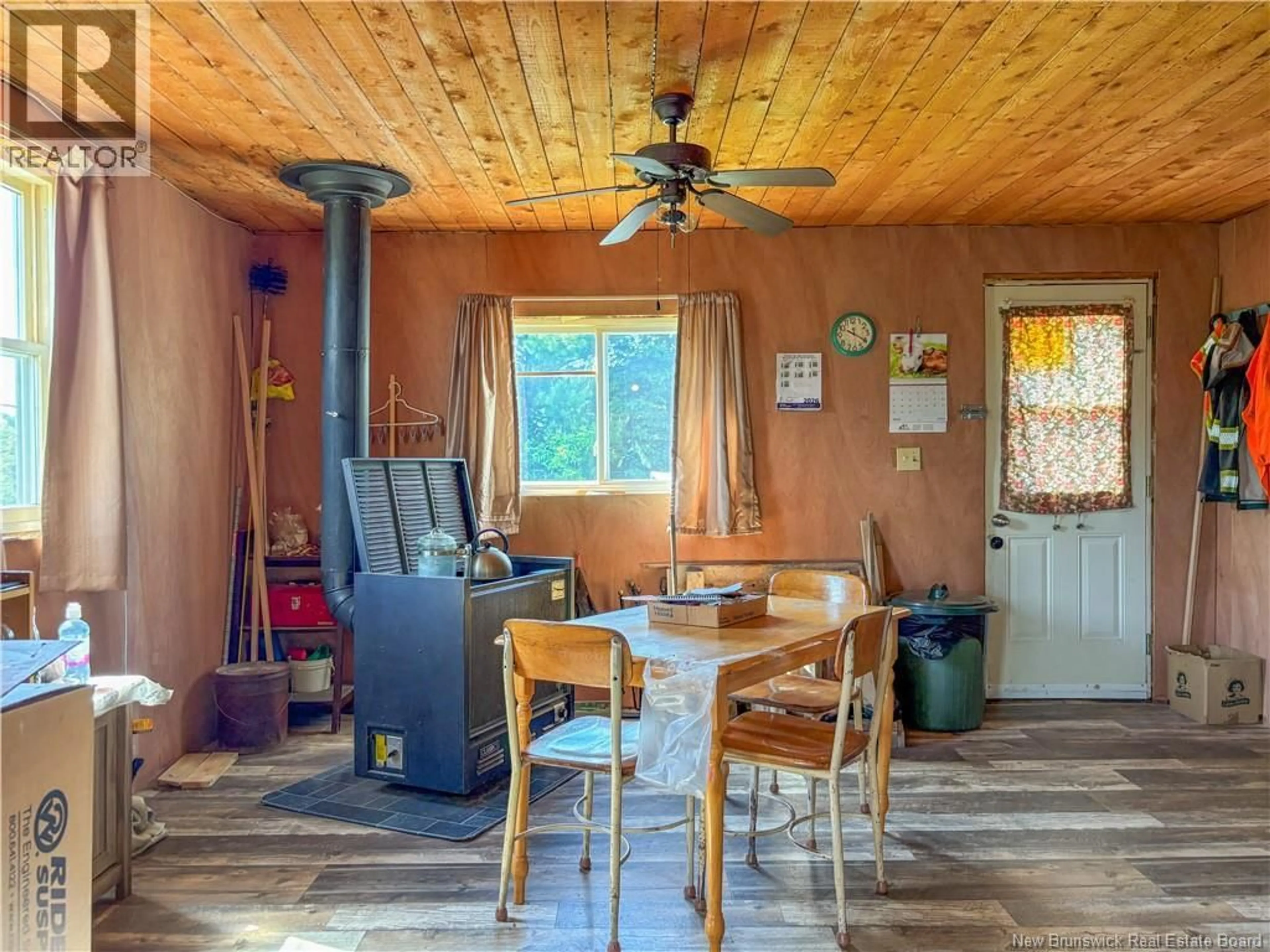 Dining room, wood/laminate floor for 515 GREGG SETTLEMENT ROAD, Summerfield New Brunswick E7K2S7