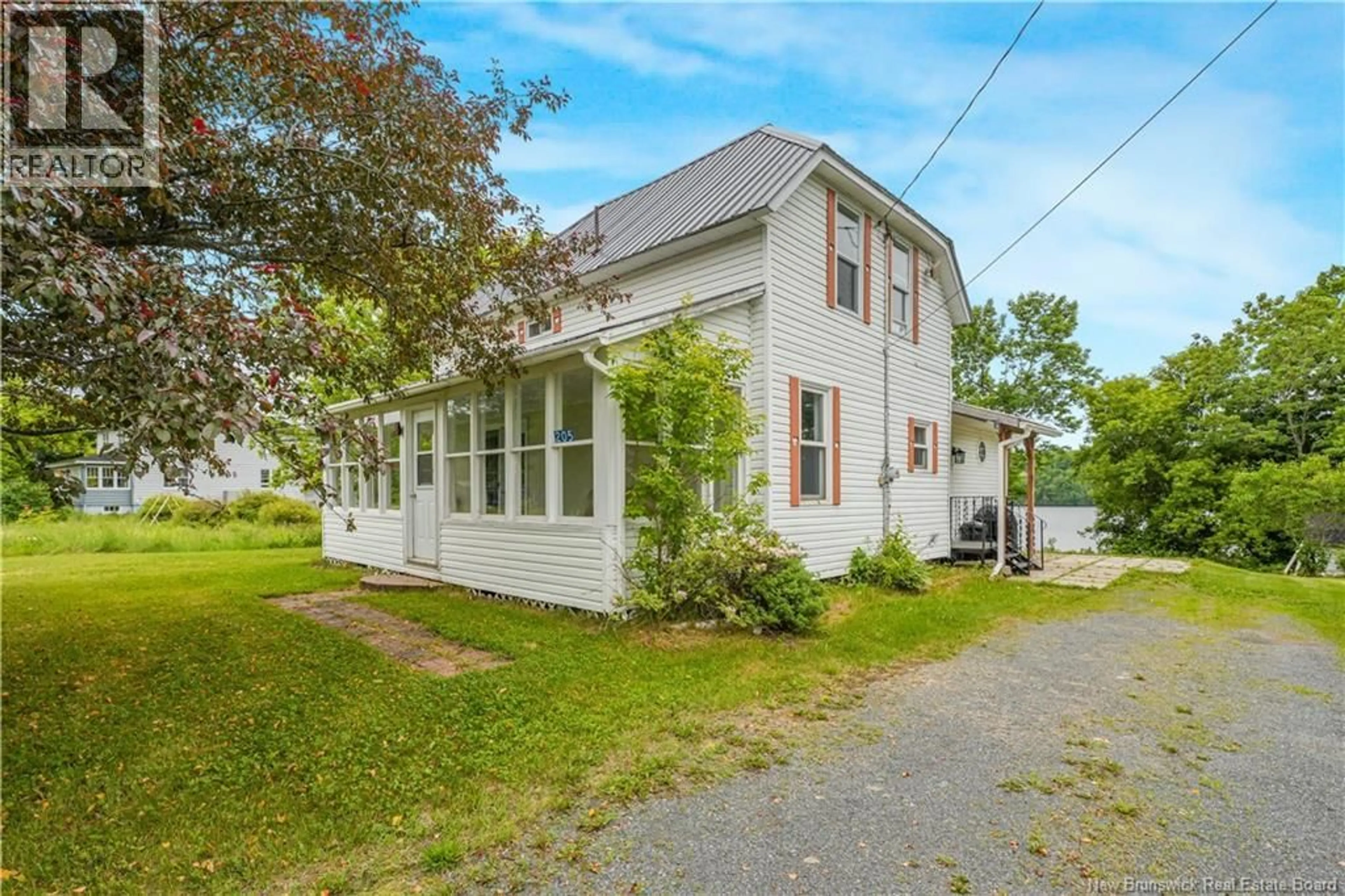 A pic from outside/outdoor area/front of a property/back of a property/a pic from drone, building for 205 UPPER KENT ROAD, Upper Kent New Brunswick E7J2E3