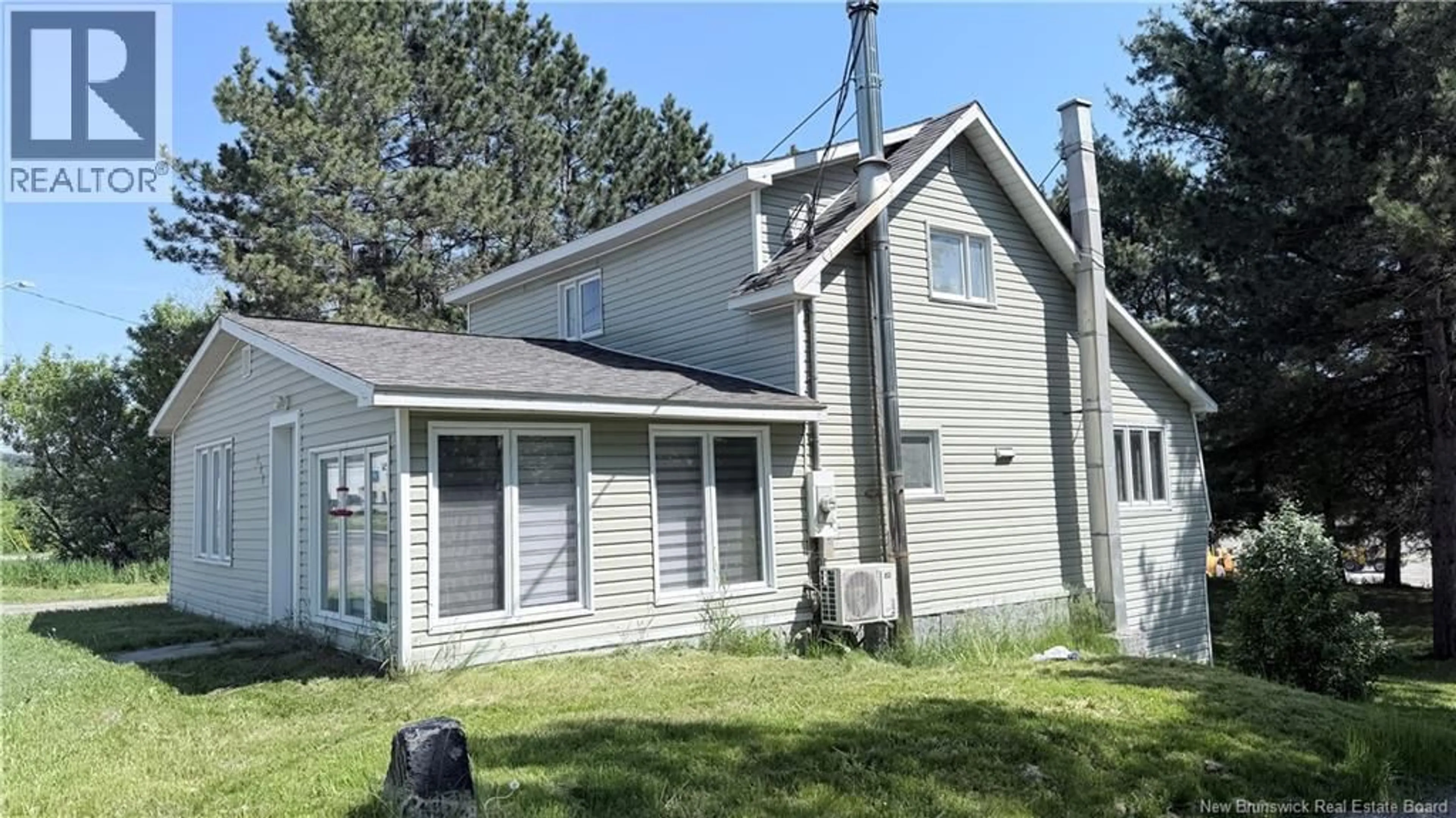 Home with vinyl exterior material, building for 496 PRINCIPAL, Clair New Brunswick E7A2G7